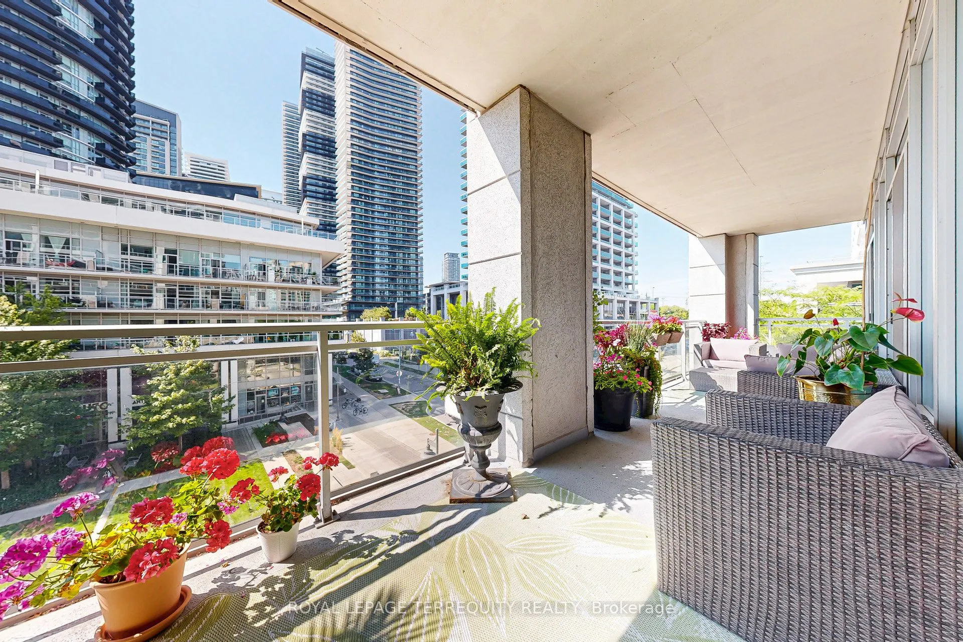 58 Marine Parade Drive, #320