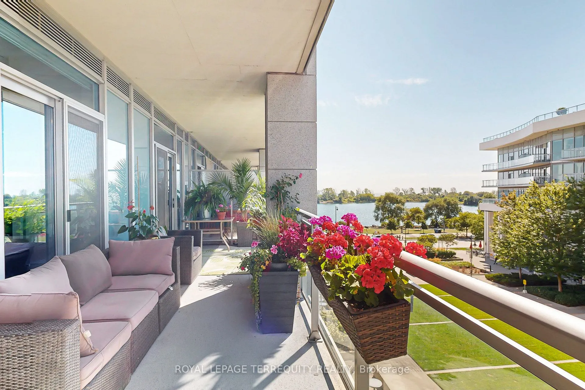 58 Marine Parade Drive, #320