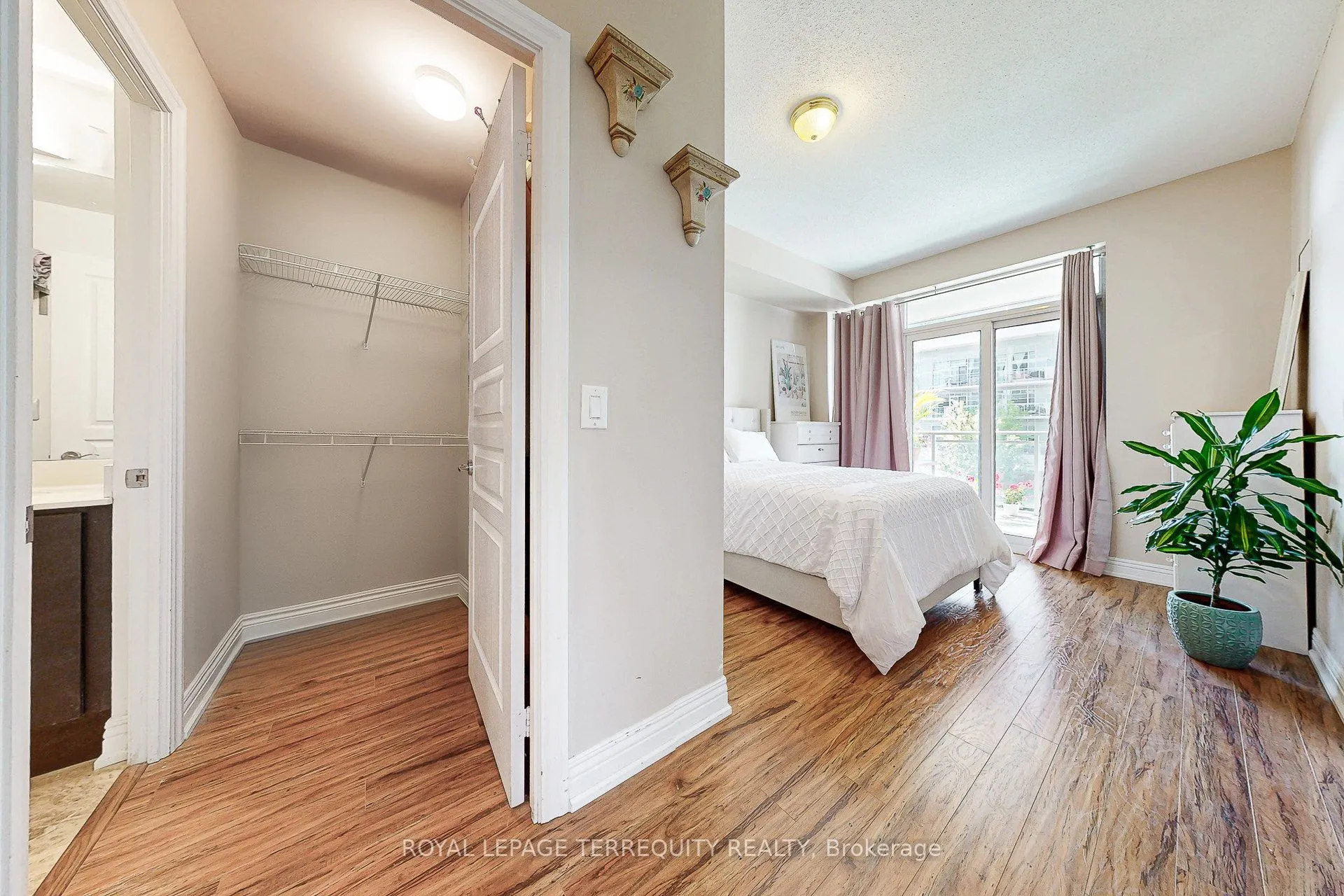 58 Marine Parade Drive, #320