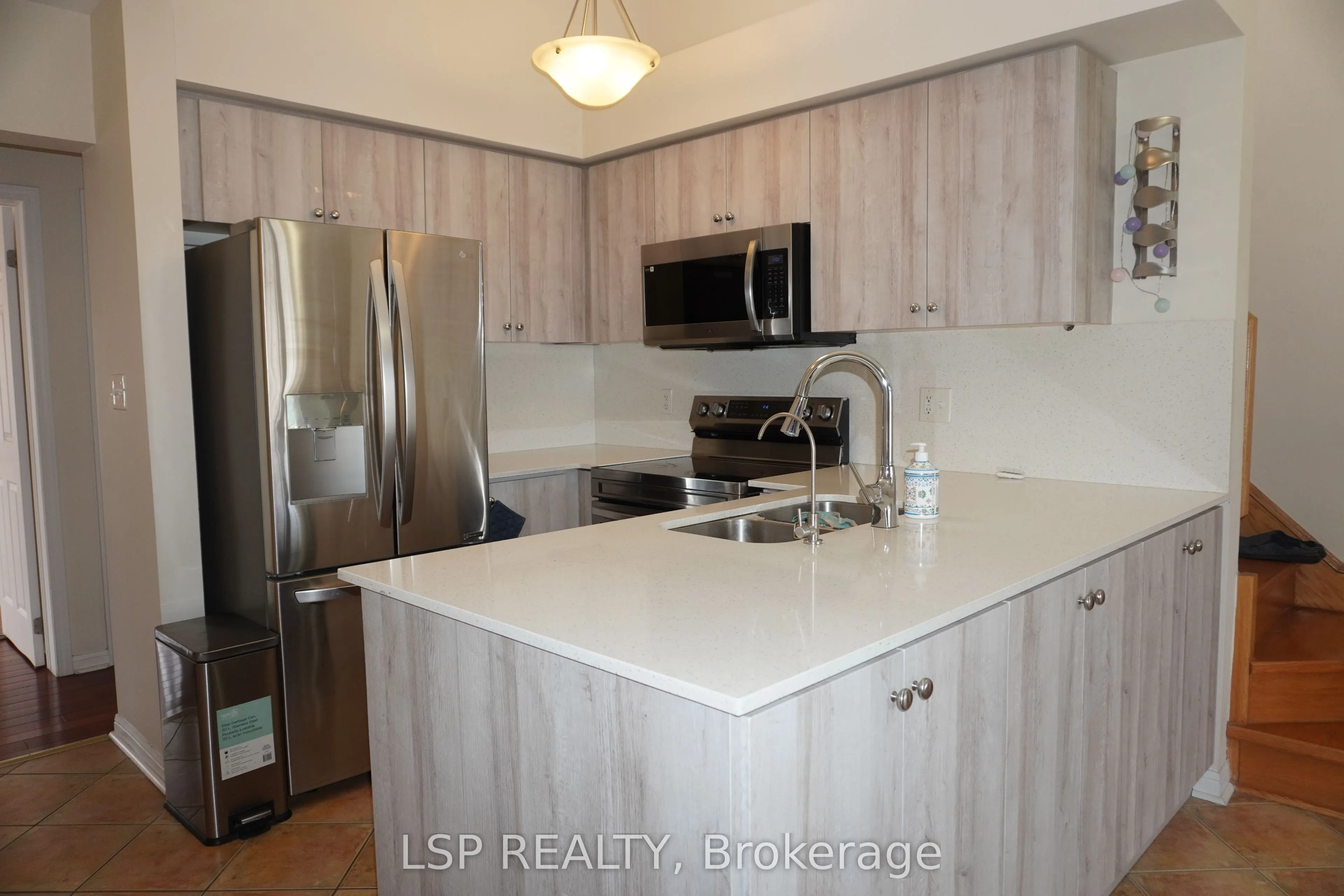 3020 Clayhill Road, #6