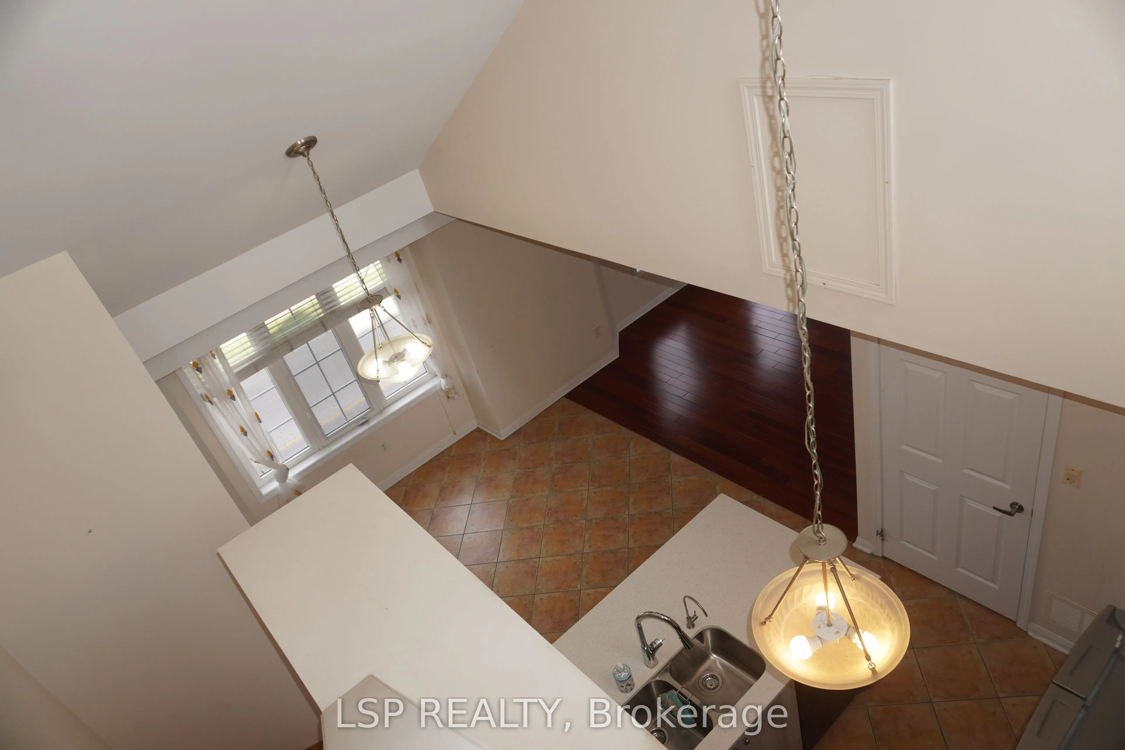 3020 Clayhill Road, #6