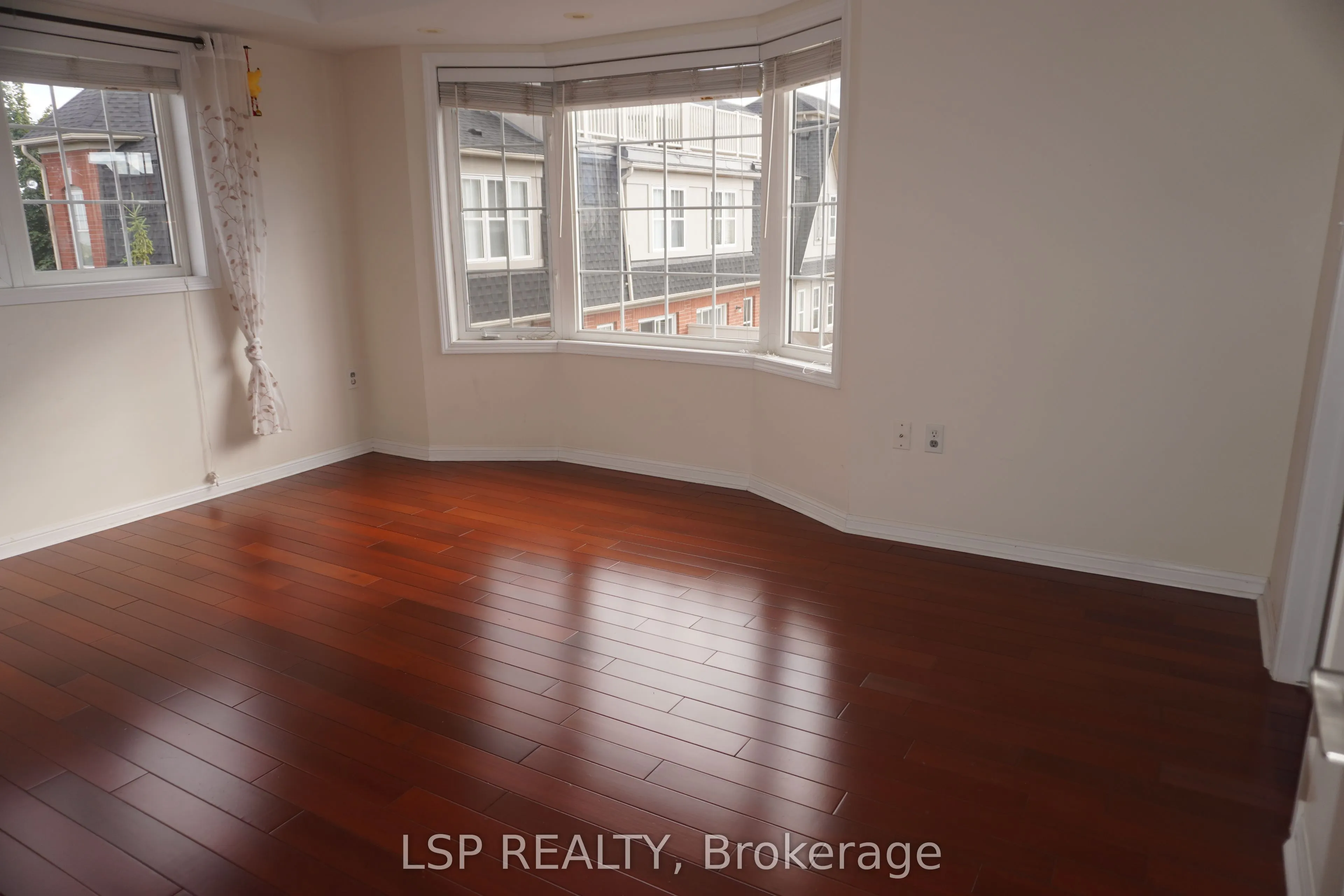 3020 Clayhill Road, #6