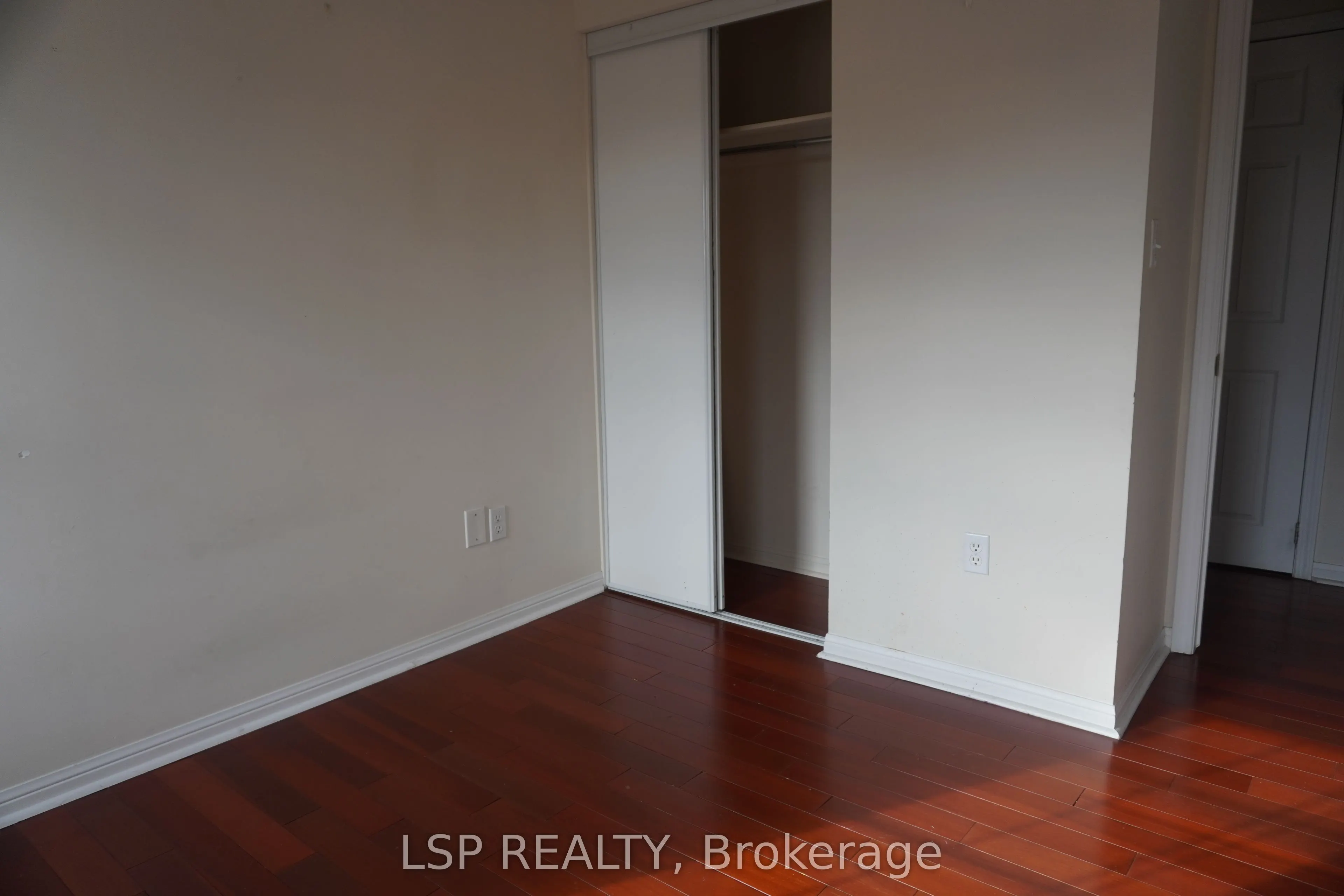 3020 Clayhill Road, #6