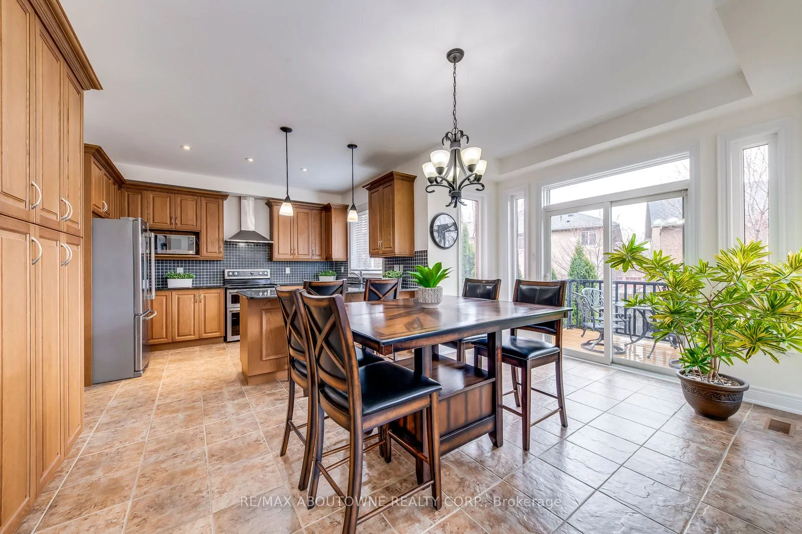 2218 Hatfield Drive