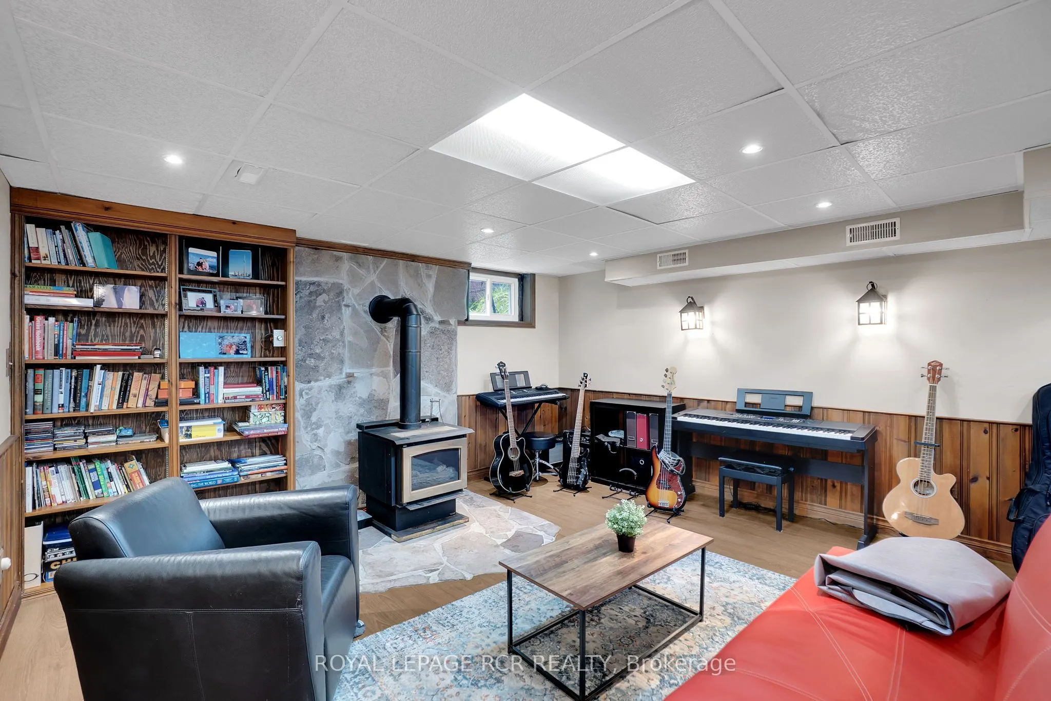 45 Westview Crescent