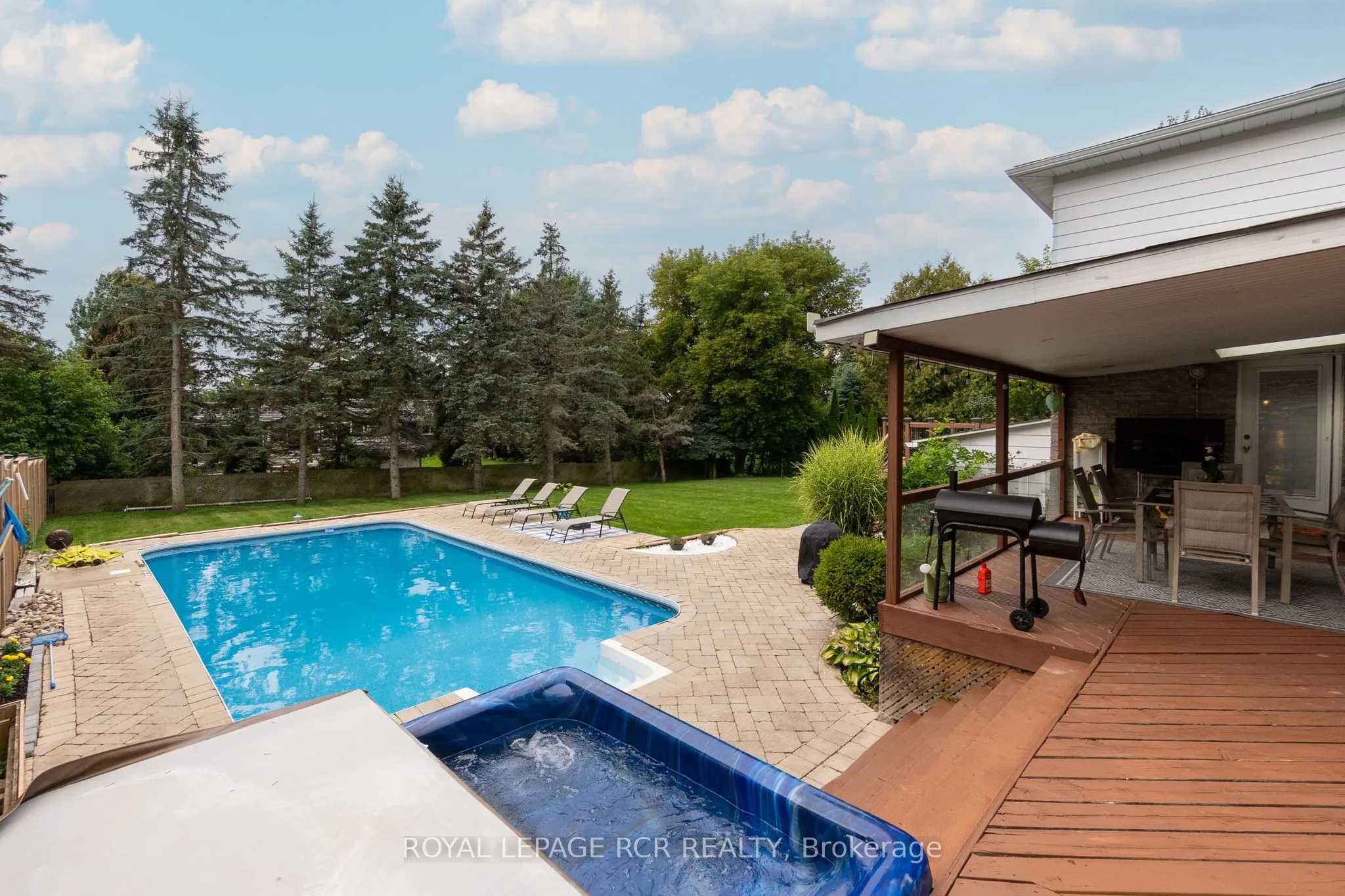 45 Westview Crescent