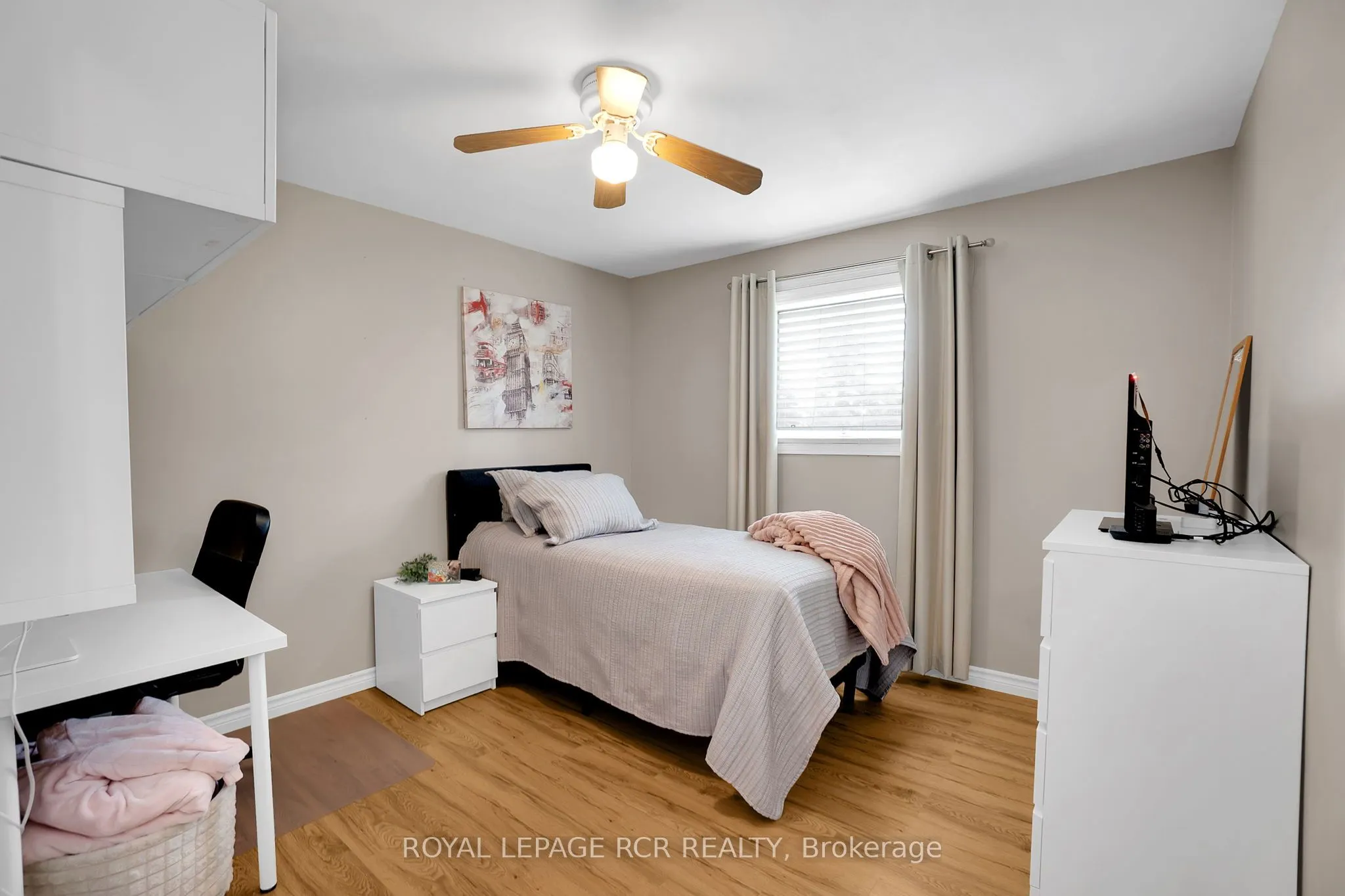 45 Westview Crescent
