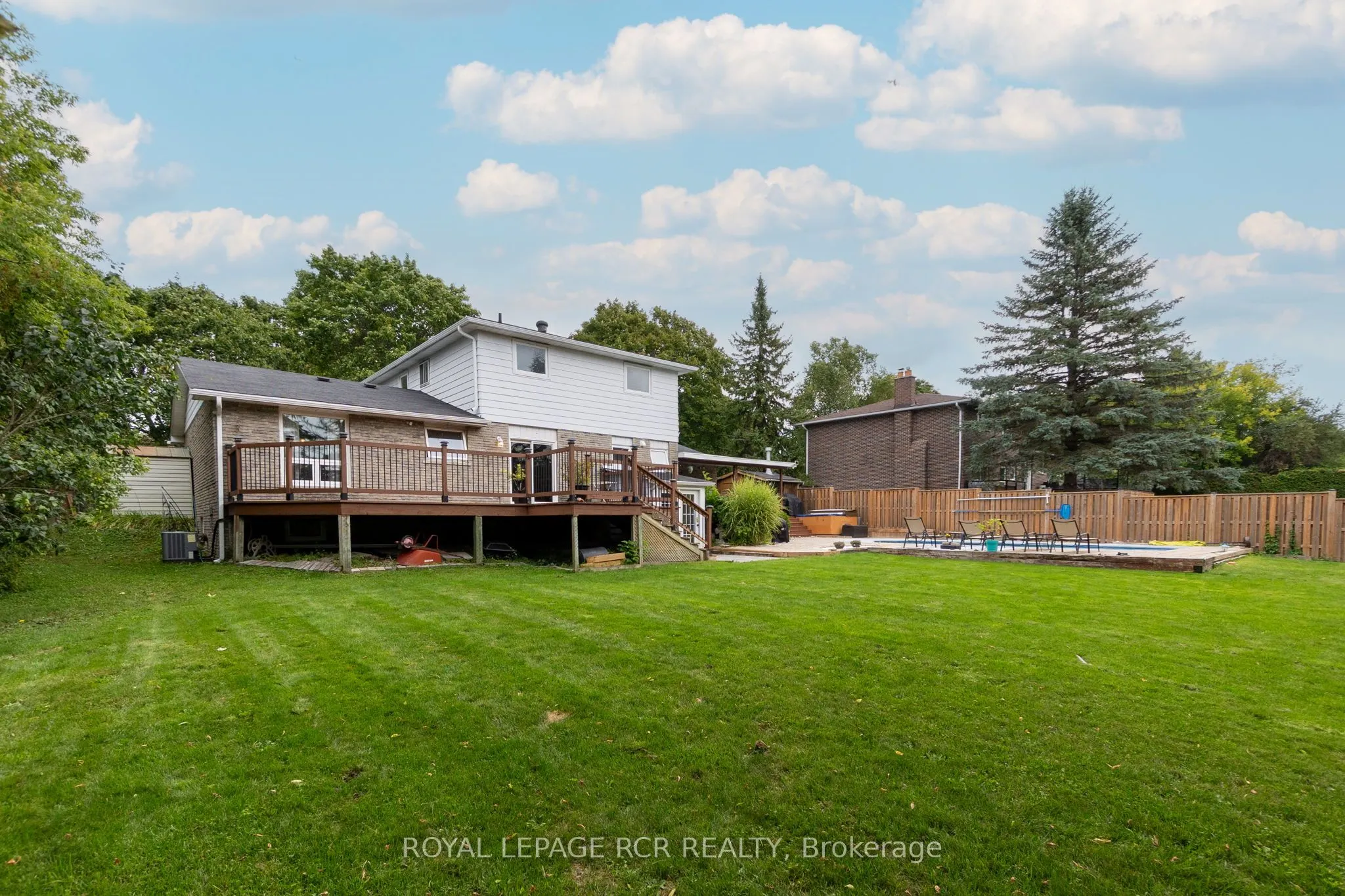 45 Westview Crescent