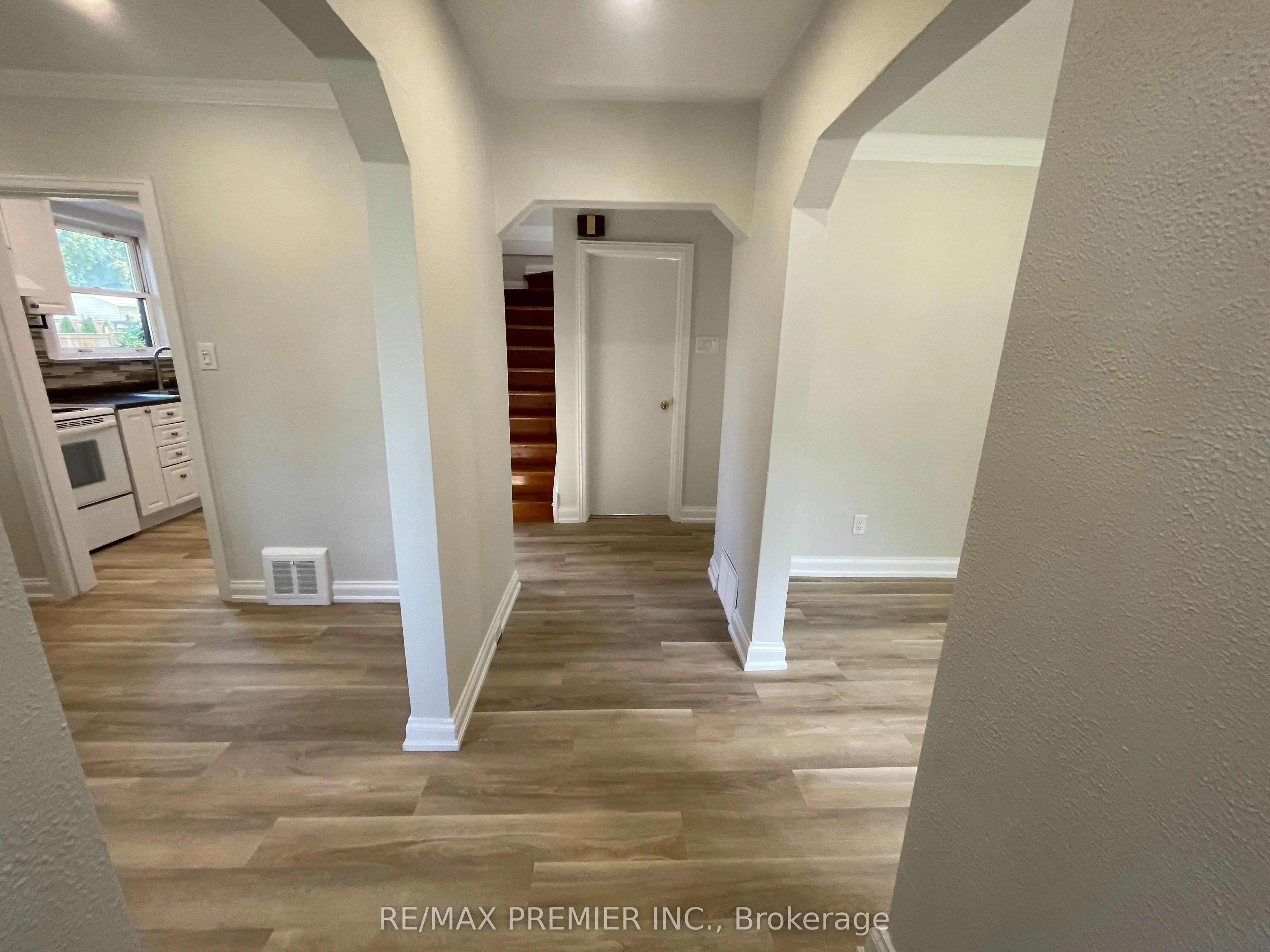 49 Lovilla Boulevard