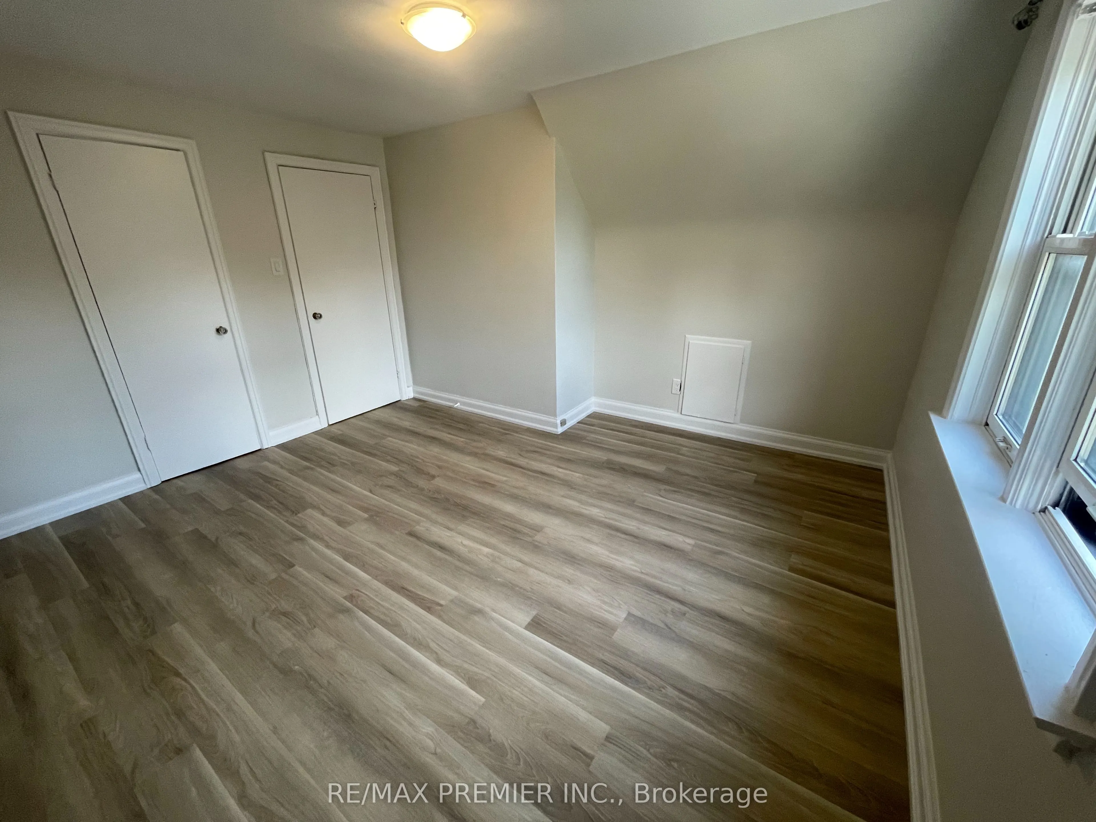 49 Lovilla Boulevard
