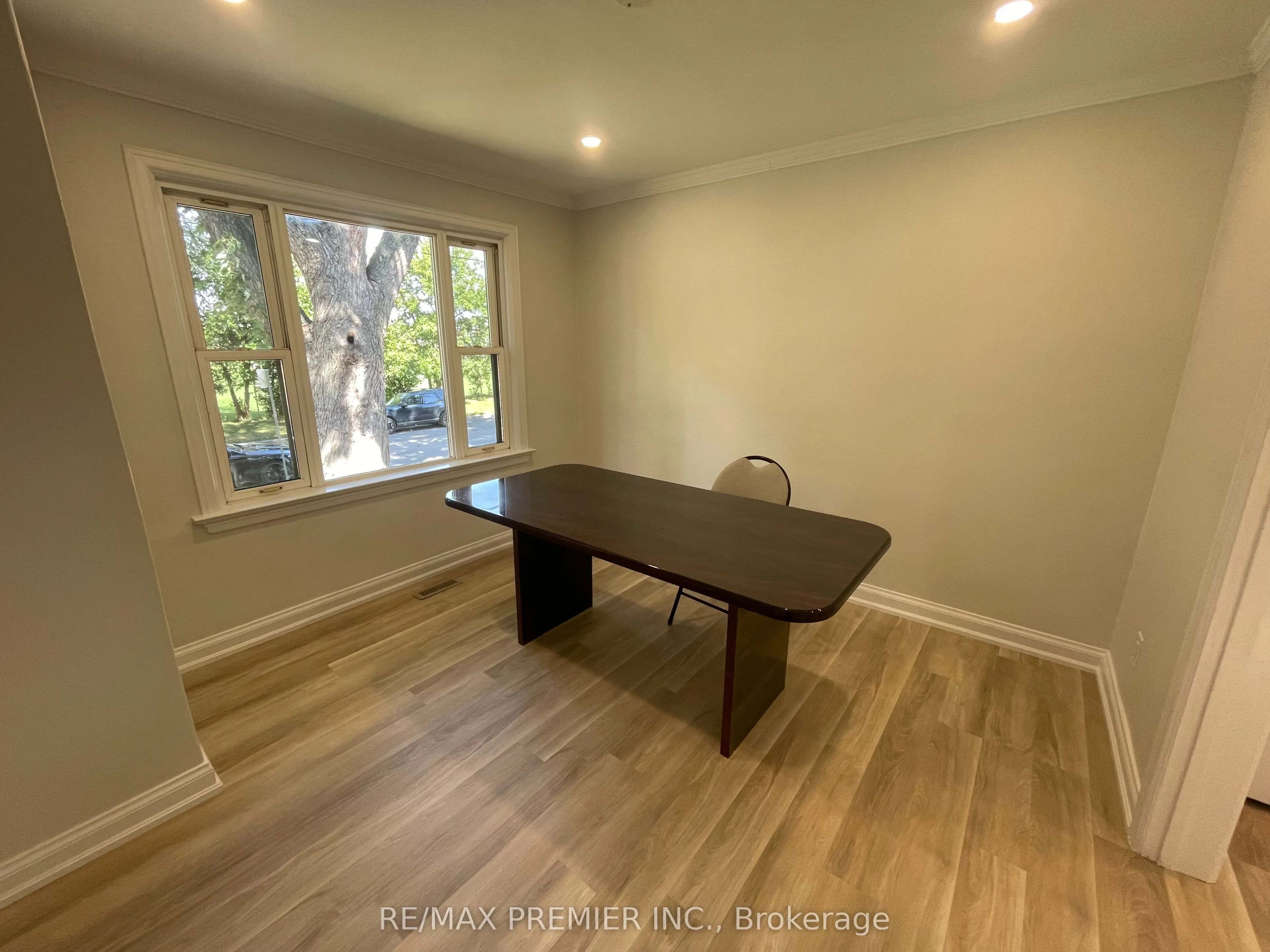 49 Lovilla Boulevard