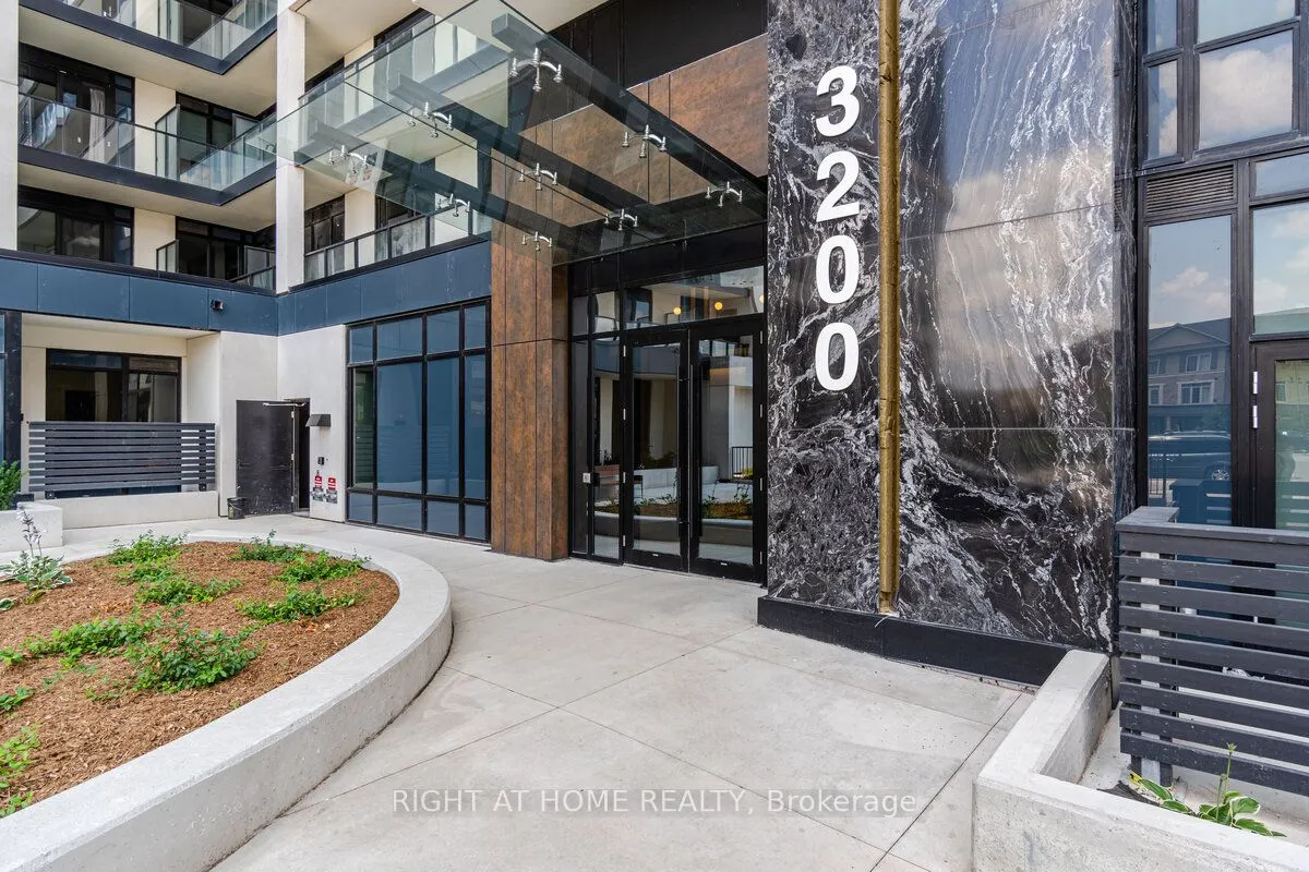 3200 William Coltson Avenue, #602