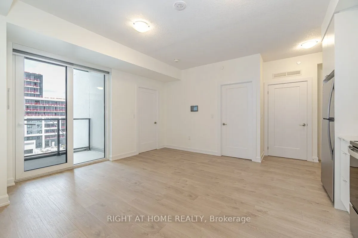3200 William Coltson Avenue, #602