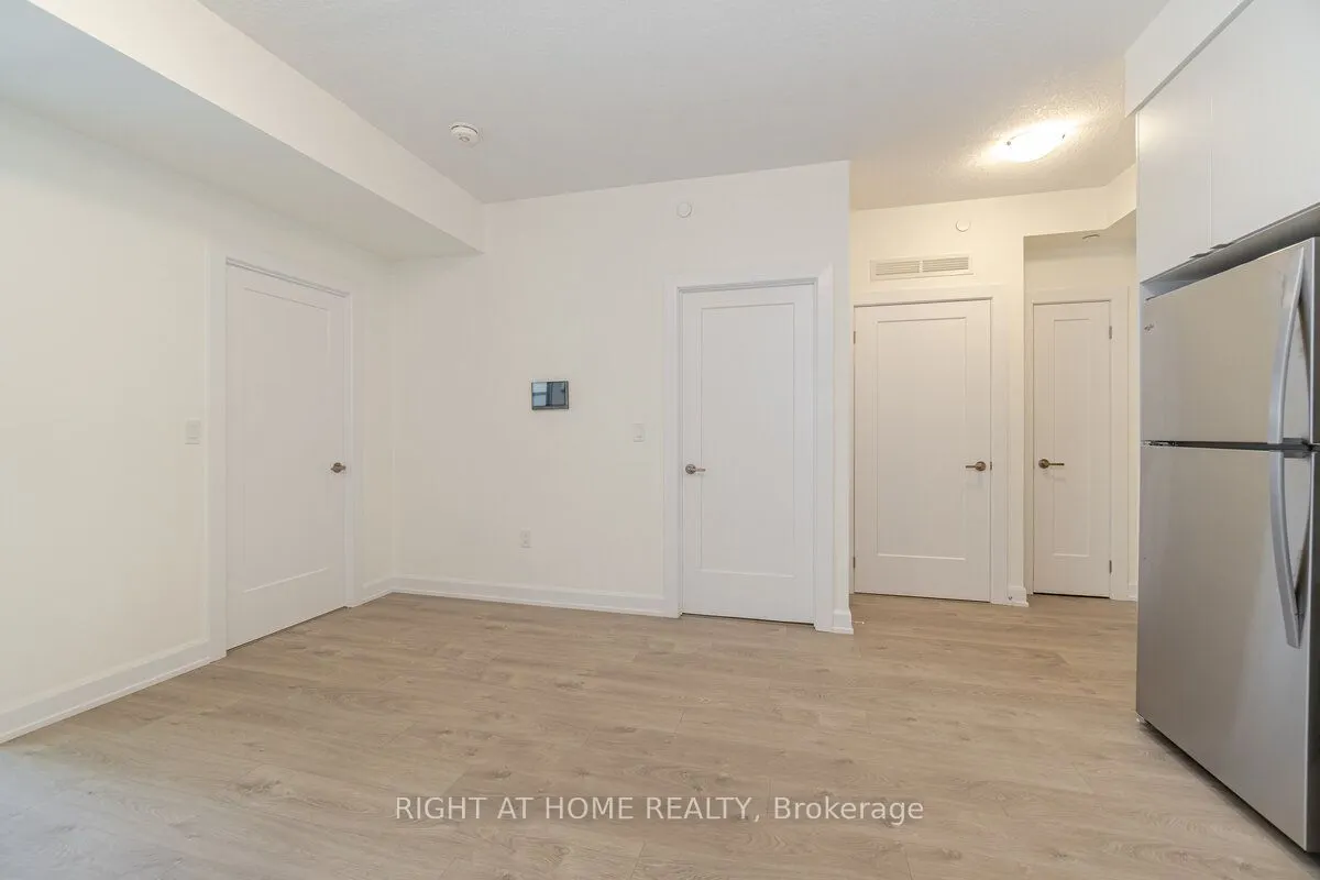 3200 William Coltson Avenue, #602