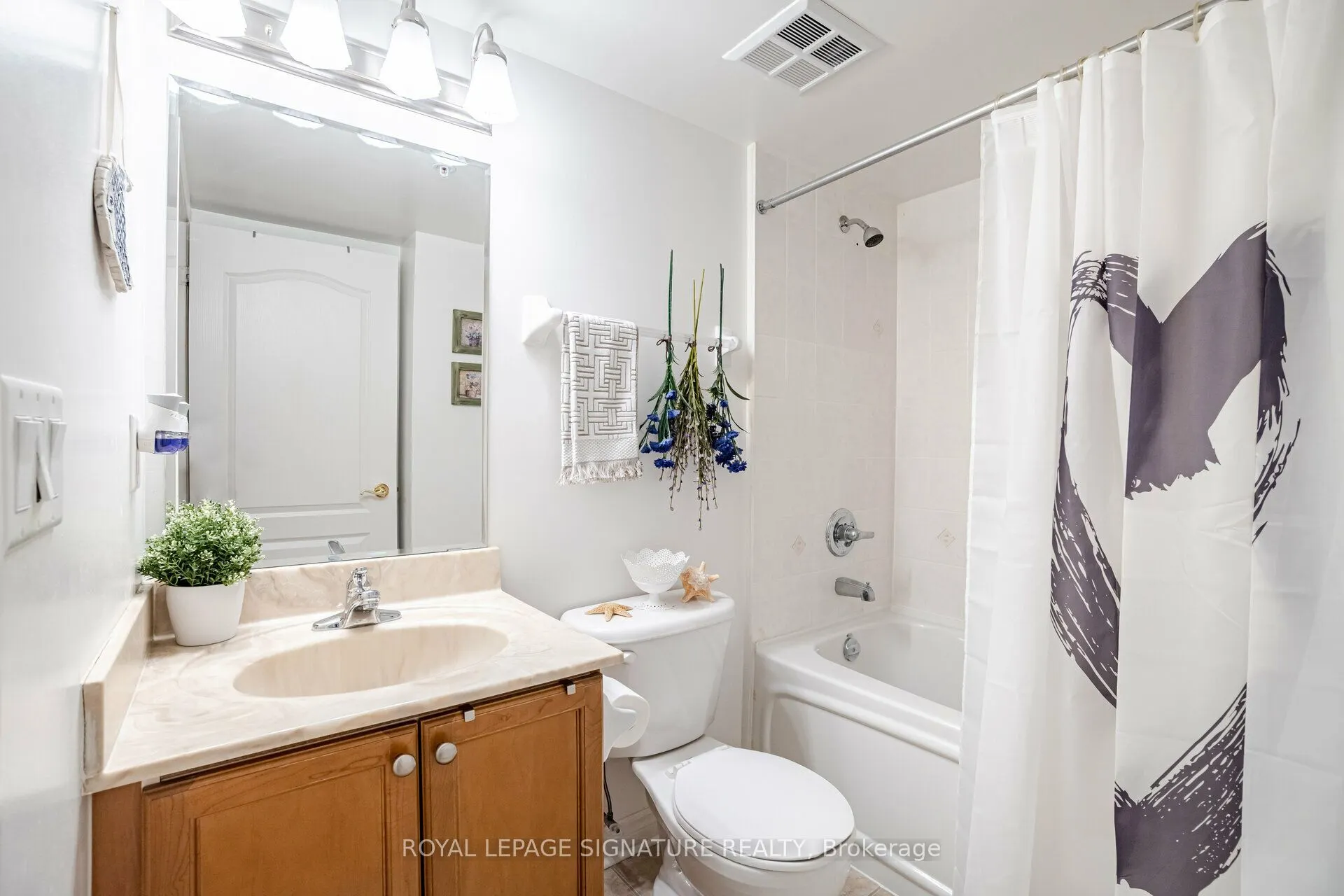350 Princess Royal Drive, #1508