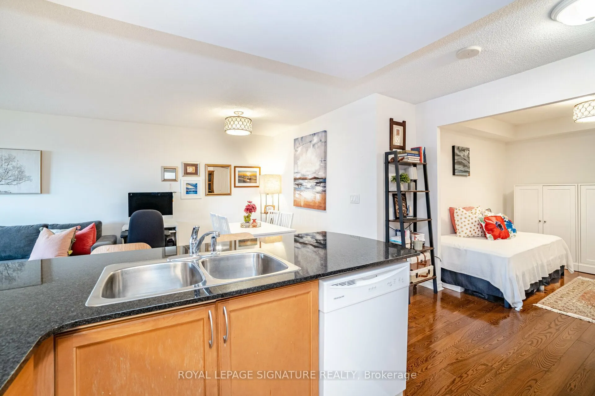 350 Princess Royal Drive, #1508