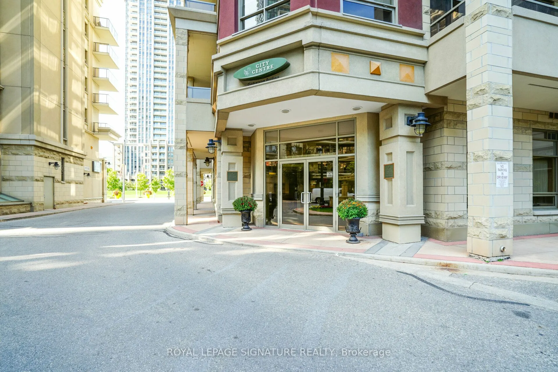 350 Princess Royal Drive, #1508