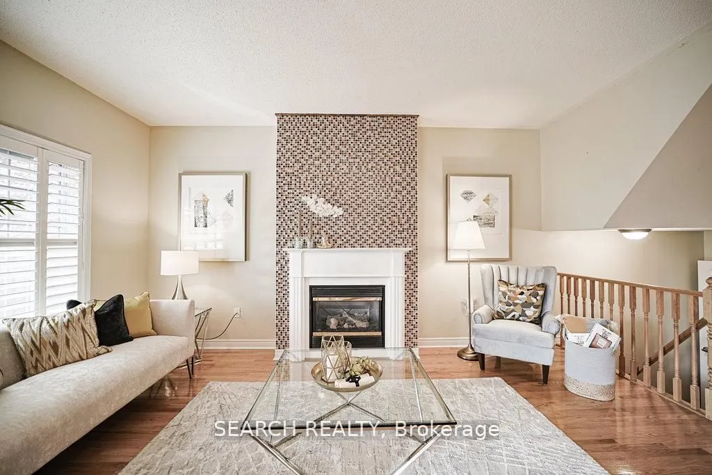 3526 Eglinton Avenue W