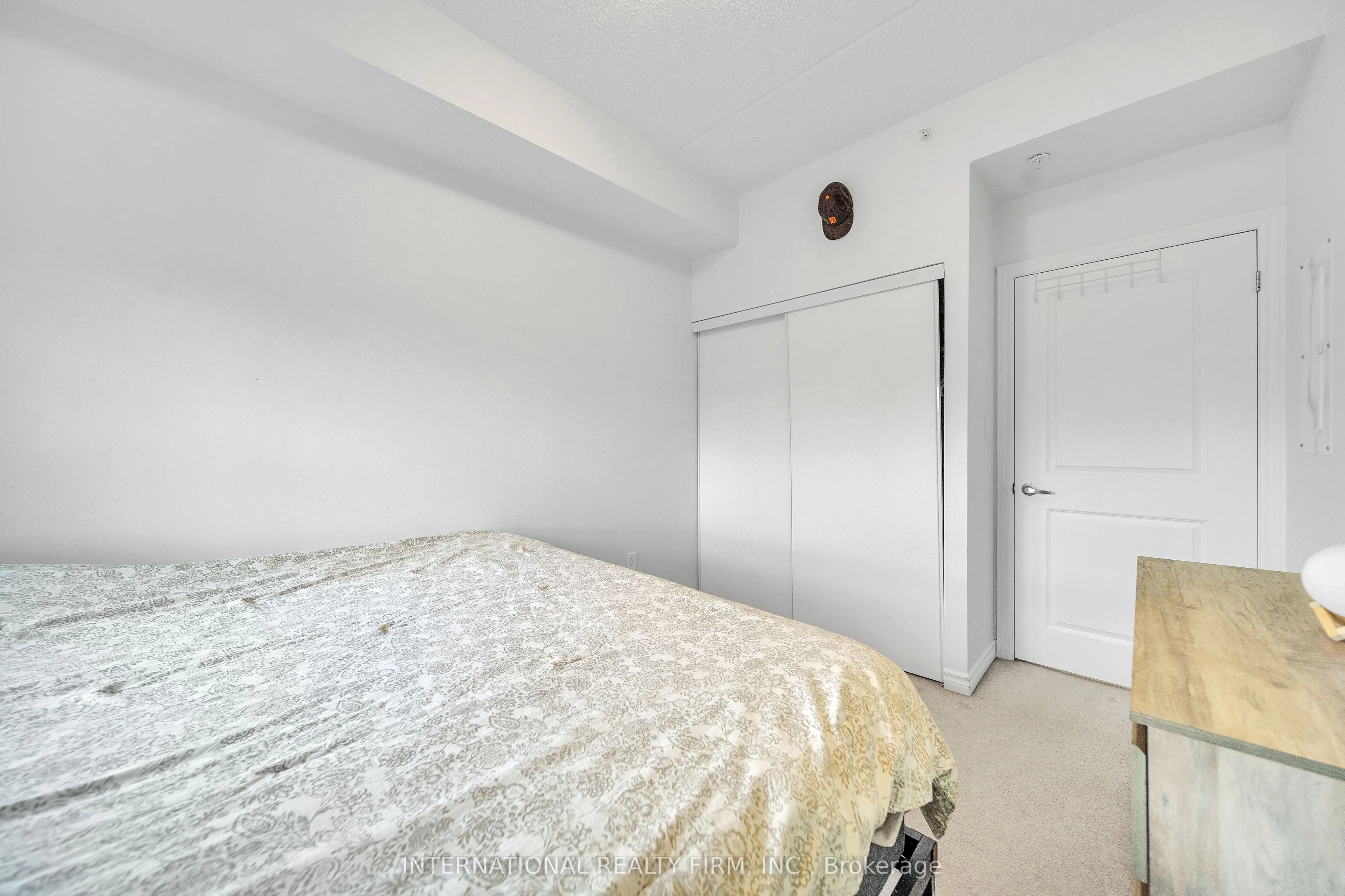 640 Sauve Street, #209