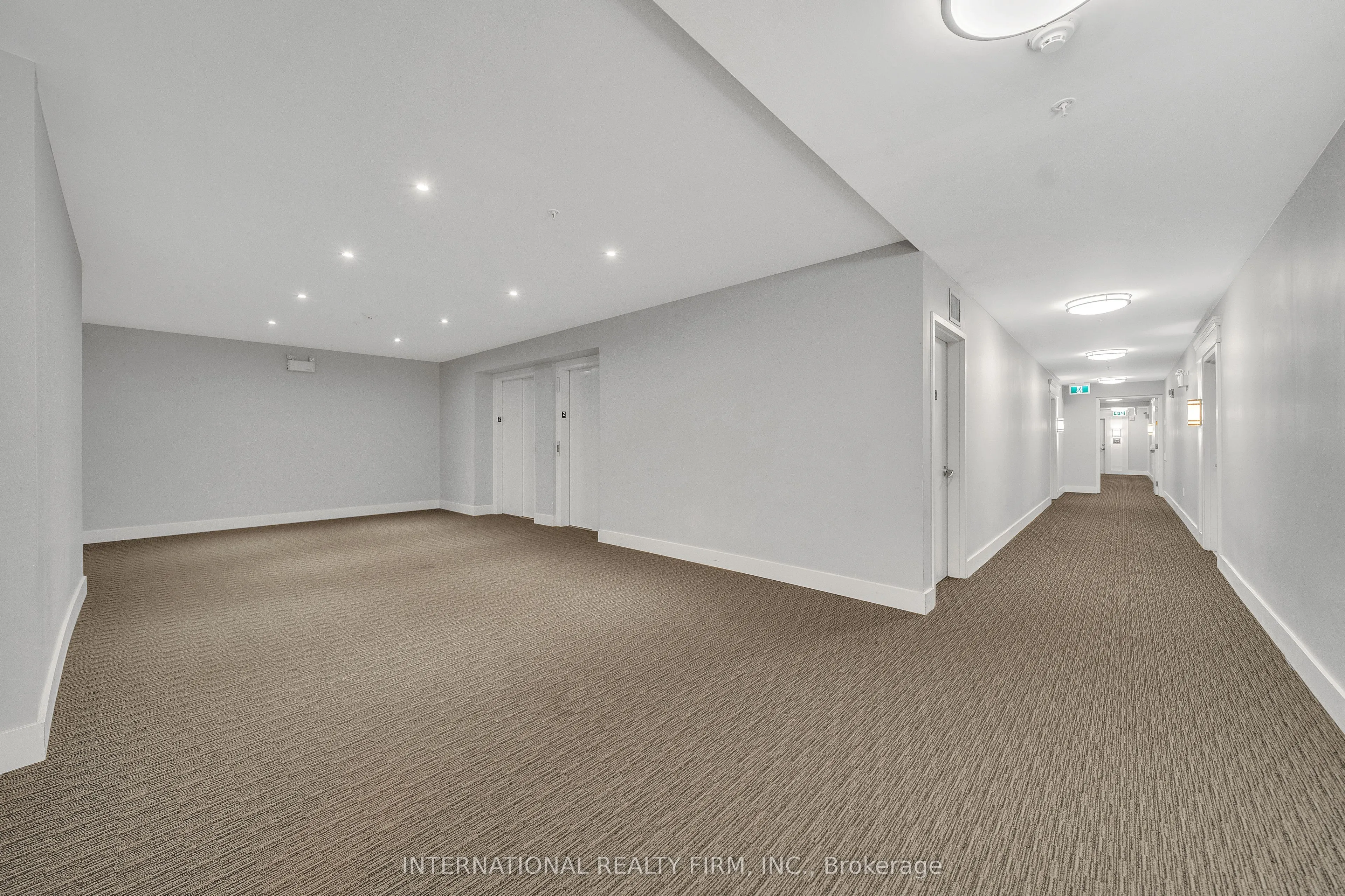 640 Sauve Street, #209