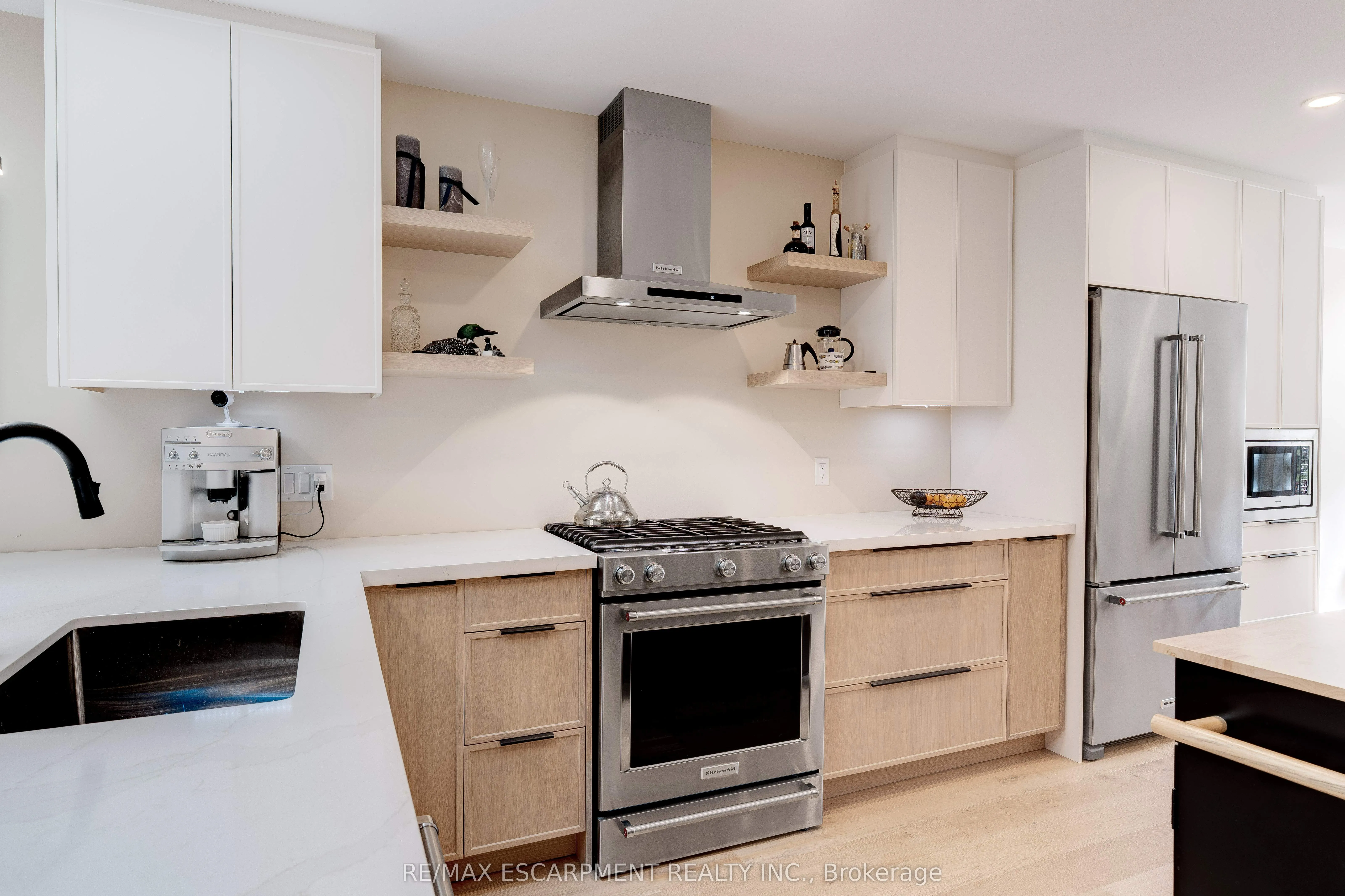 5255 Lakeshore Road, #57