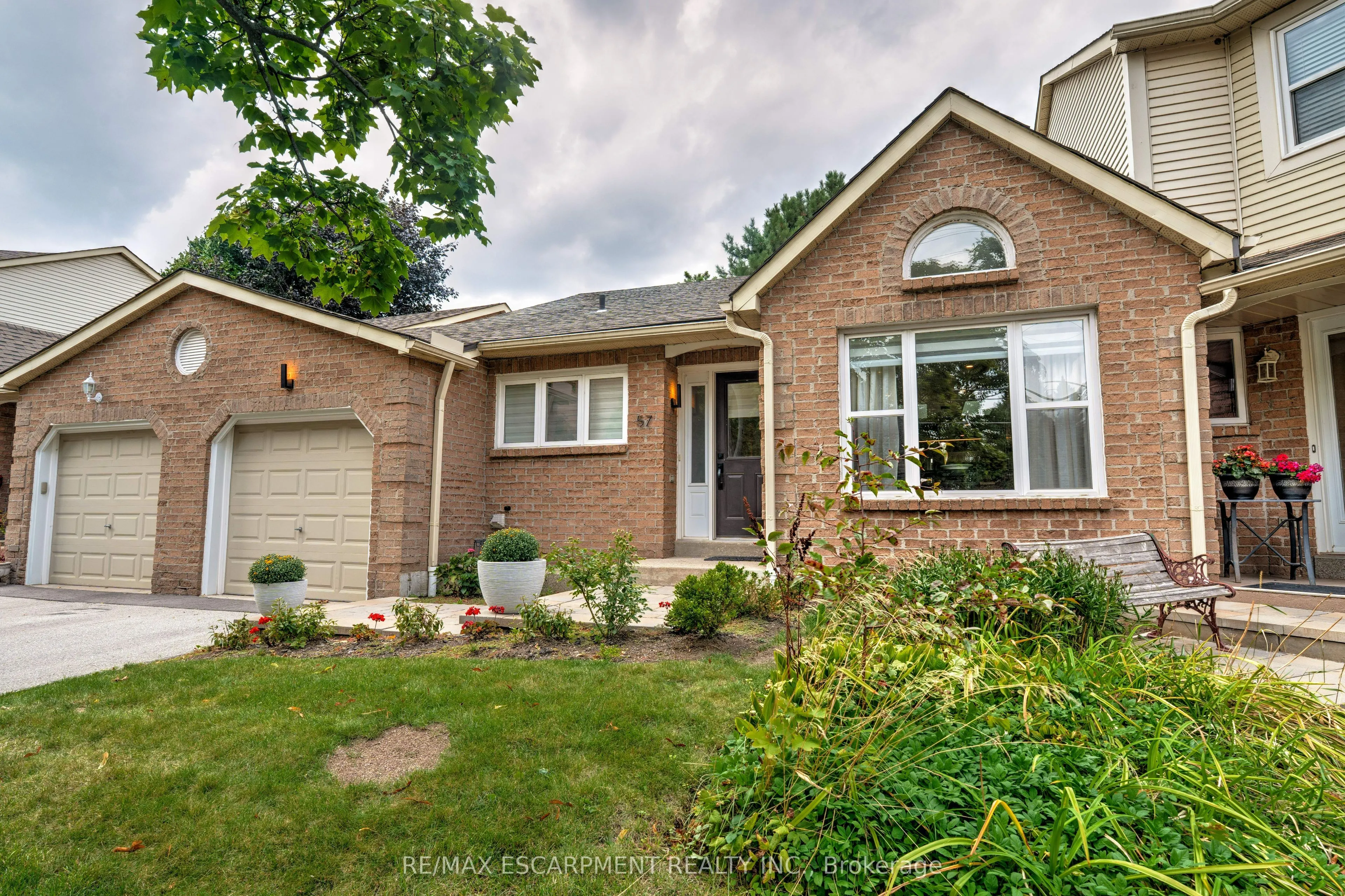 5255 Lakeshore Road, #57