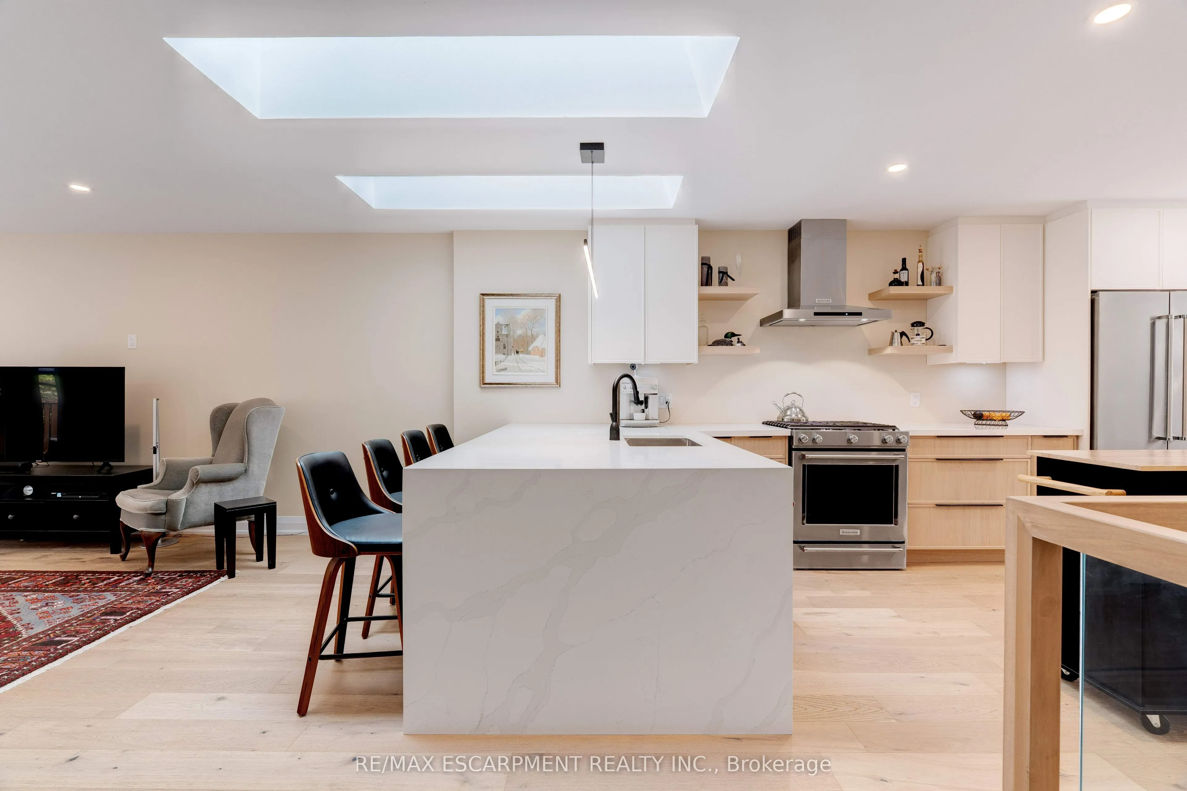 5255 Lakeshore Road, #57