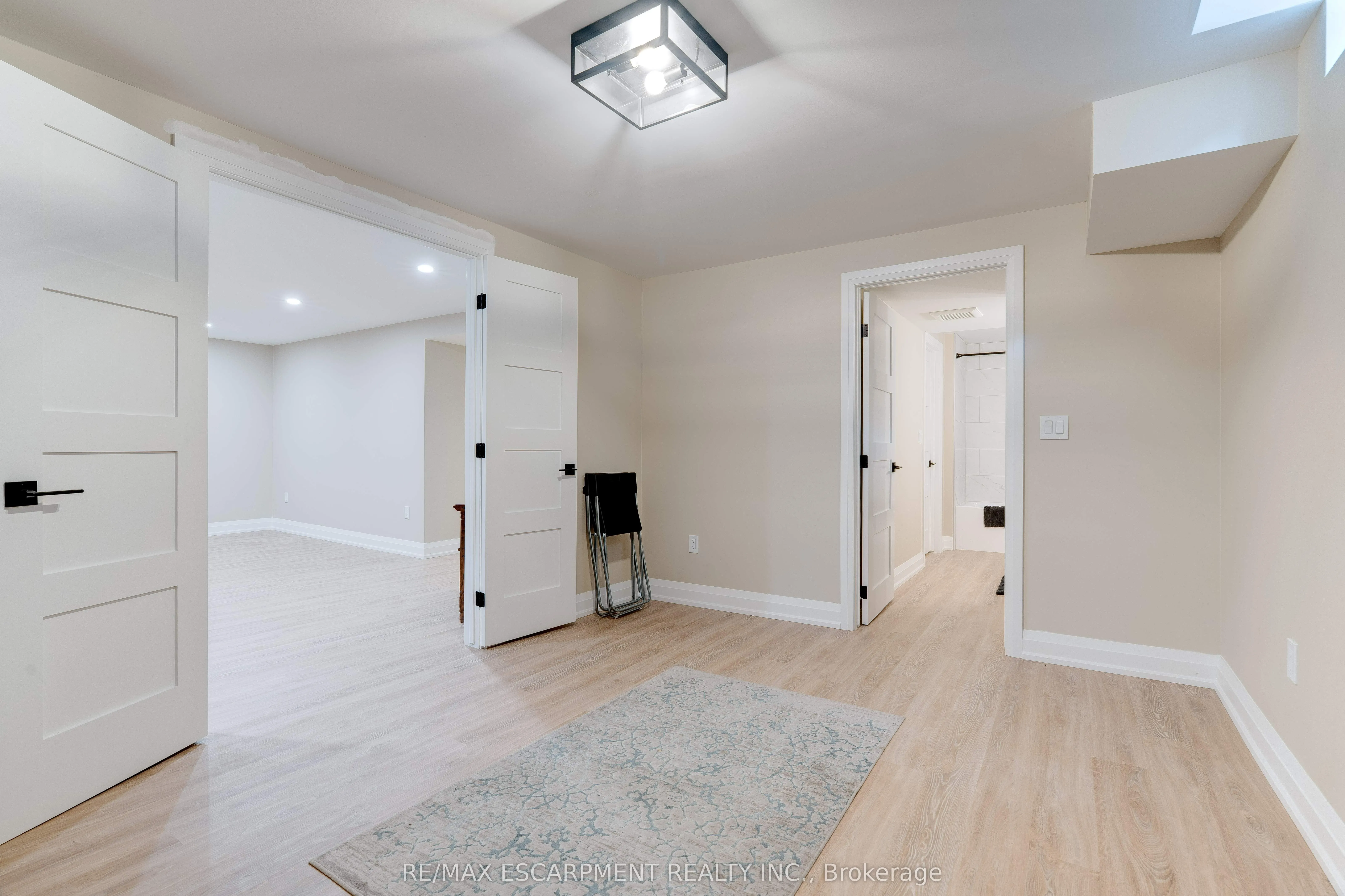 5255 Lakeshore Road, #57