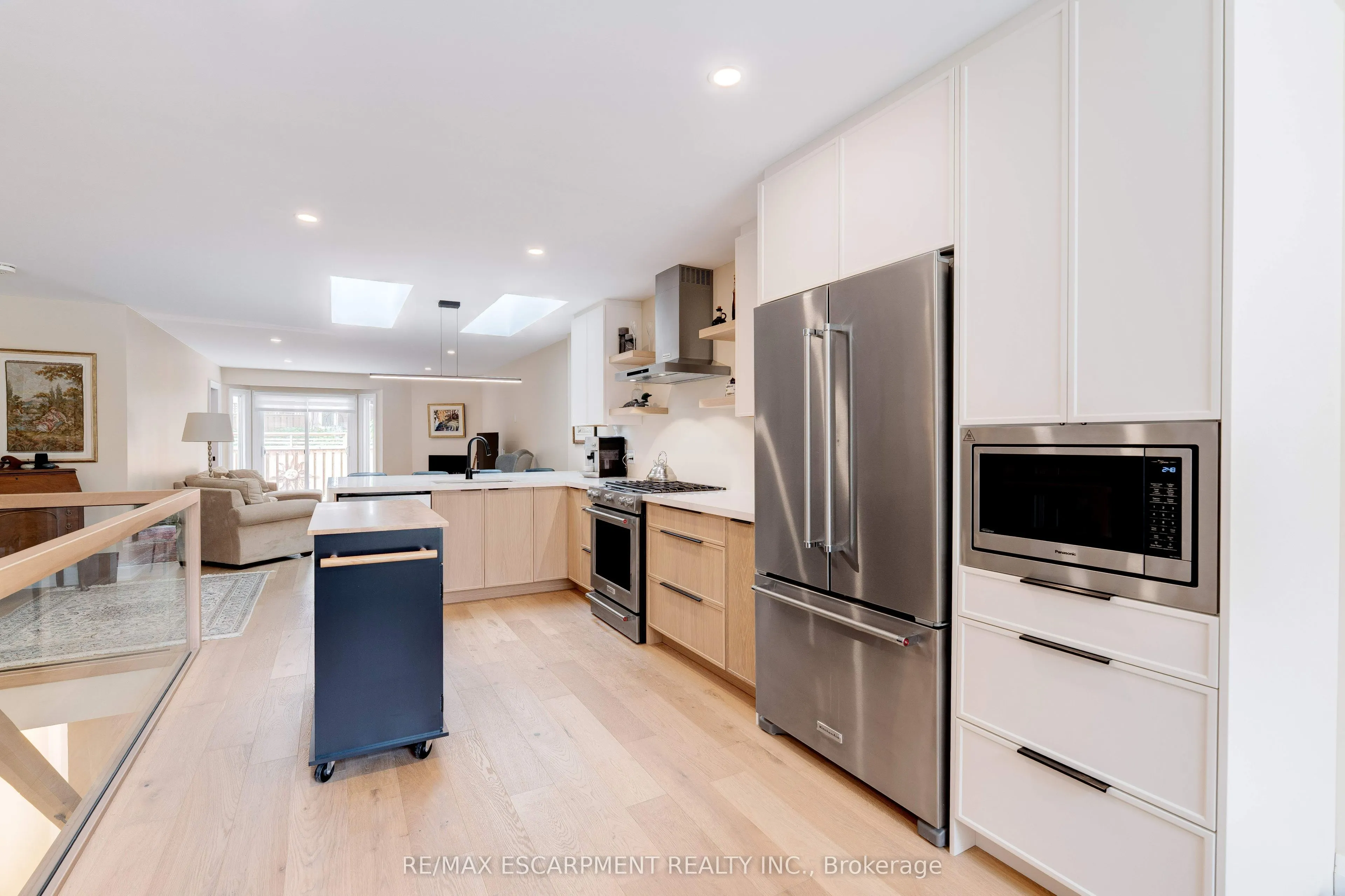 5255 Lakeshore Road, #57
