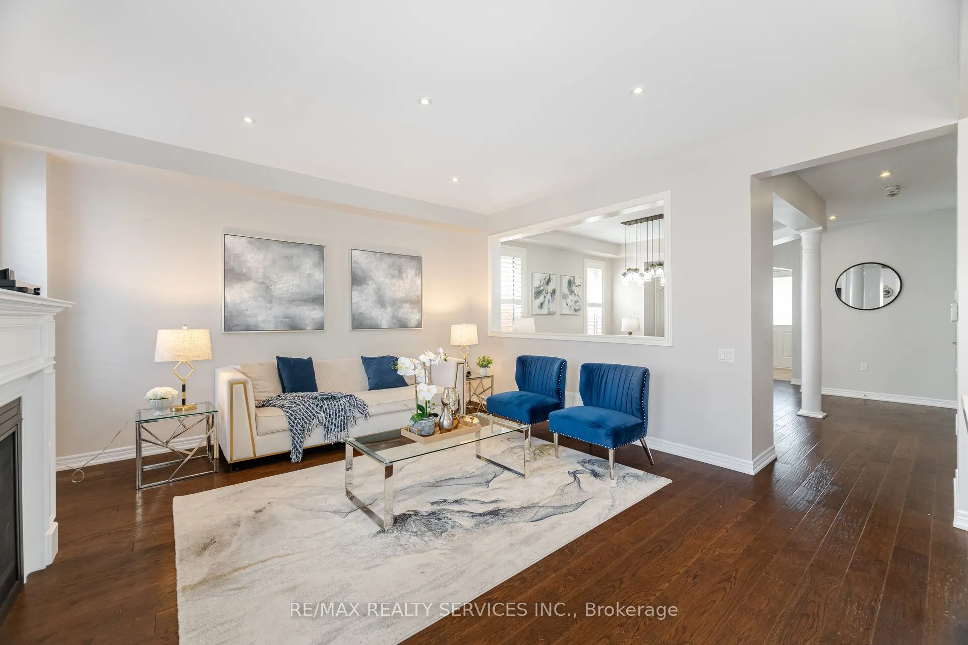 9 Meadowcreek Road