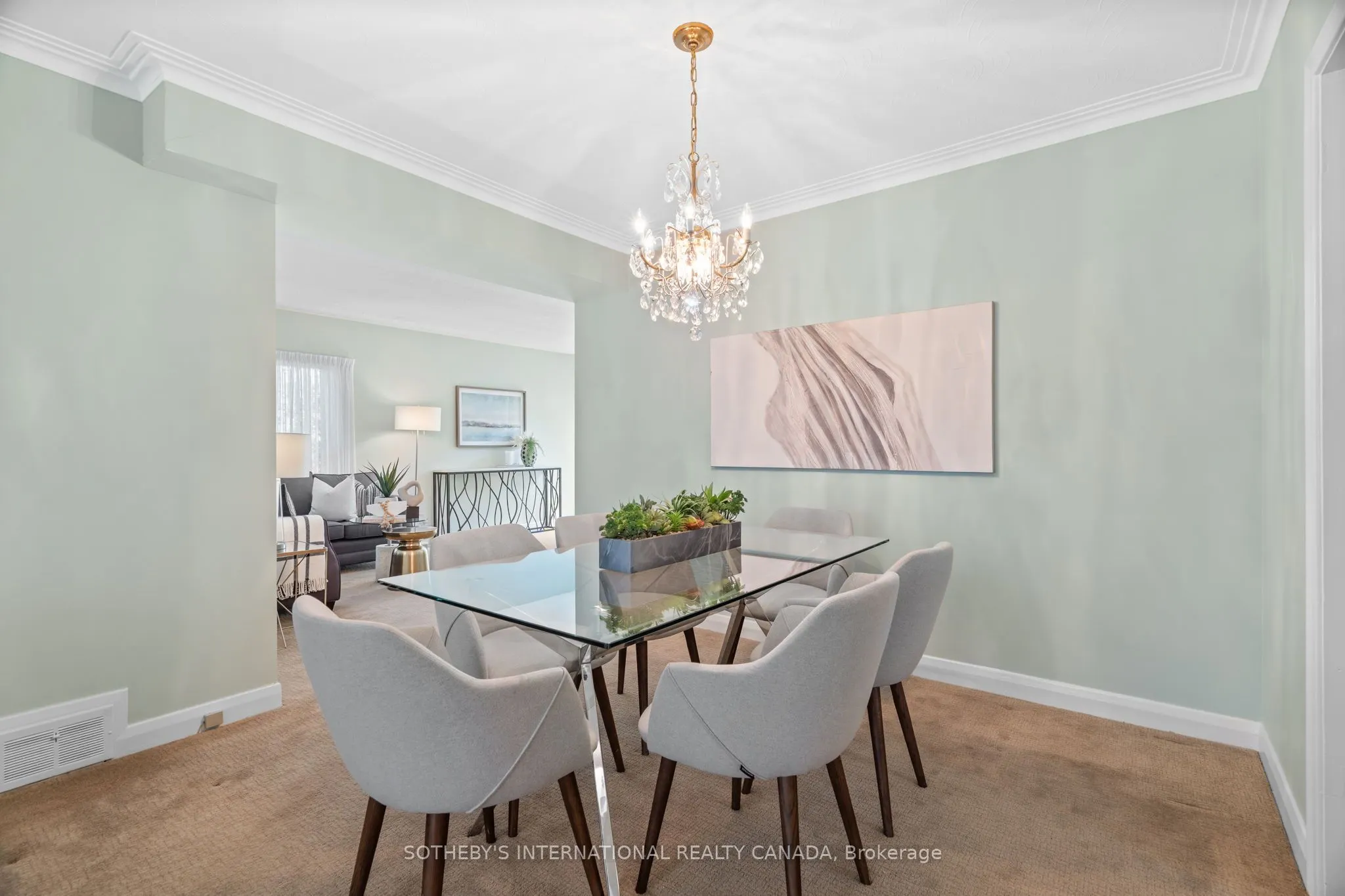 4 Ruscoe Crescent