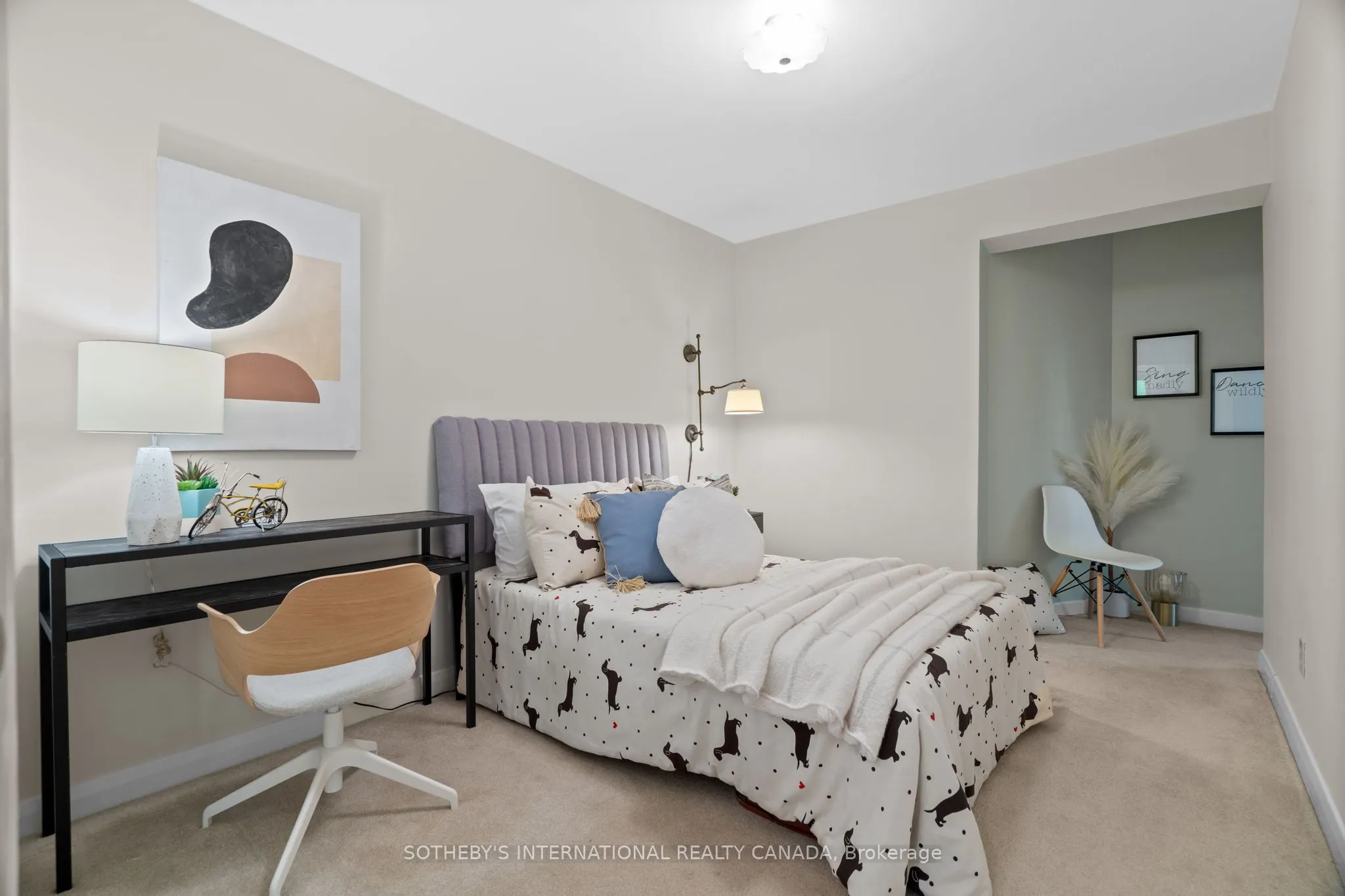 4 Ruscoe Crescent