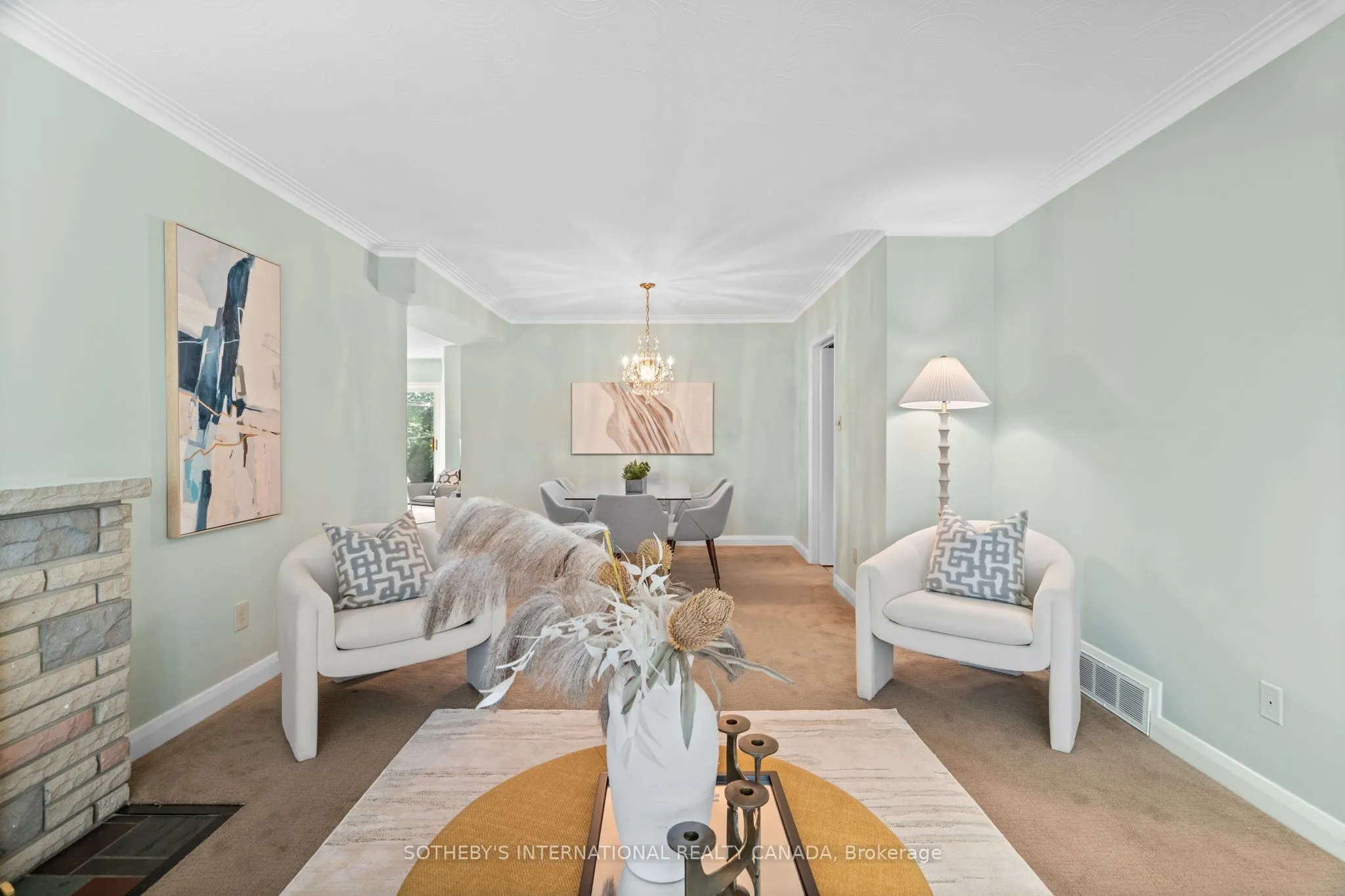 4 Ruscoe Crescent