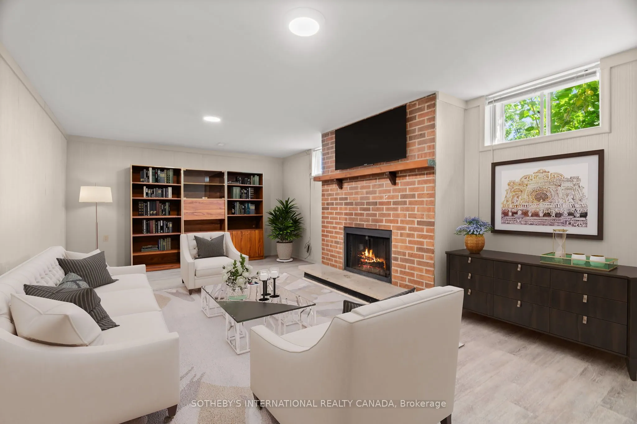 4 Ruscoe Crescent
