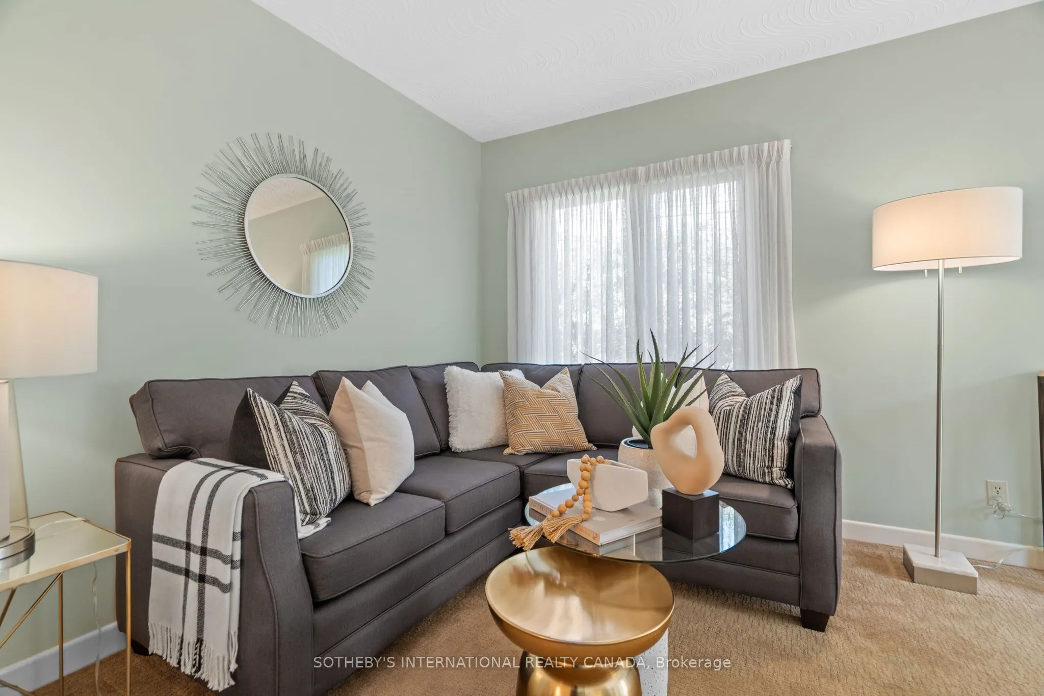 4 Ruscoe Crescent
