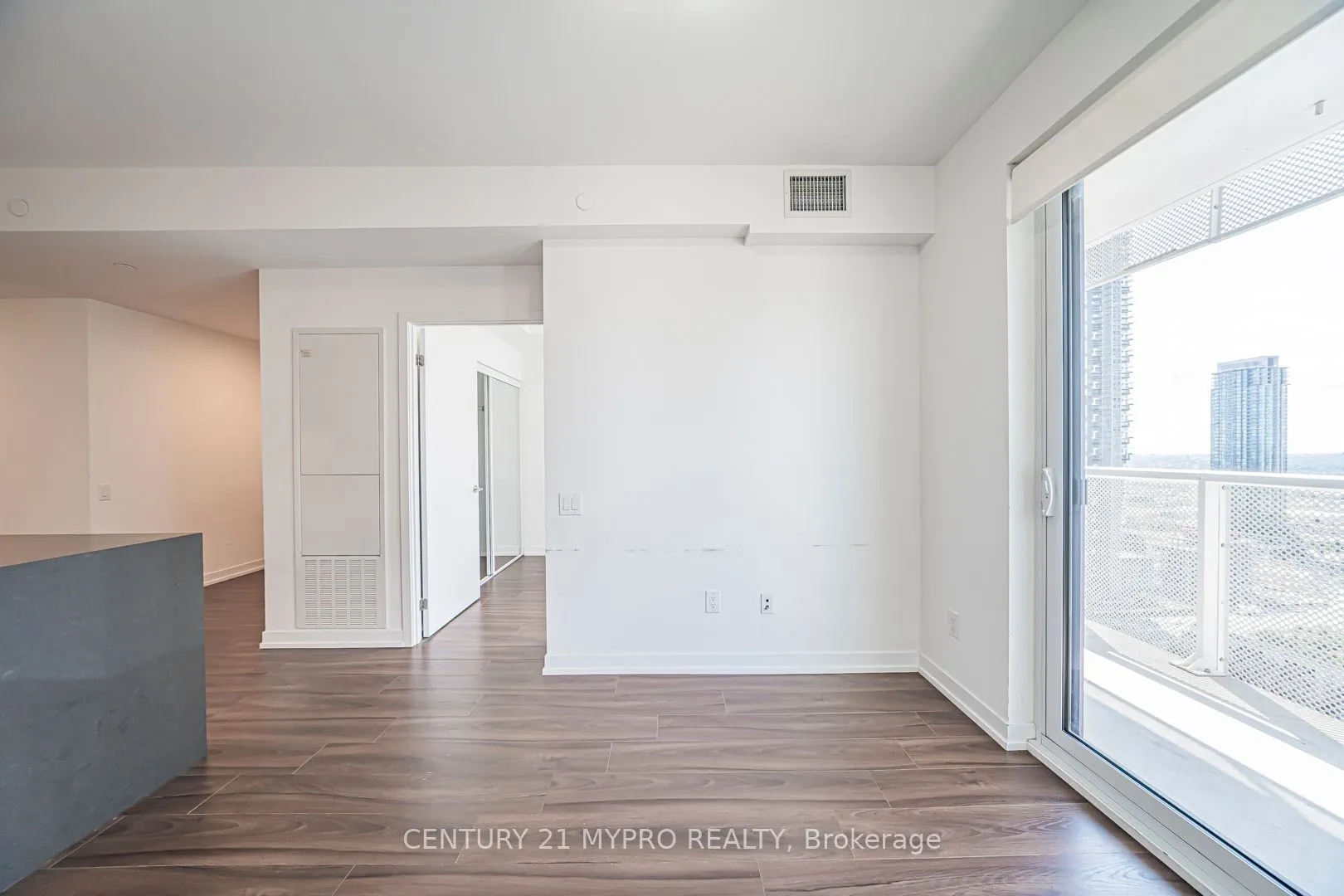 4065 Confederation Parkway, #2801