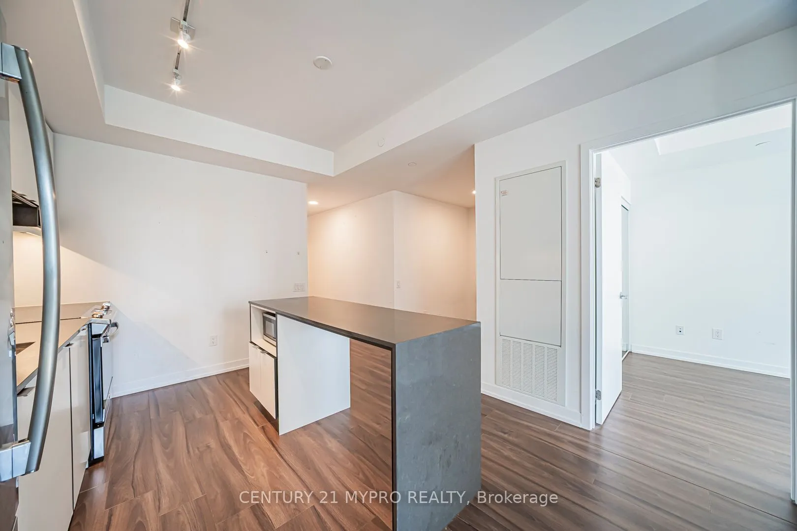 4065 Confederation Parkway, #2801