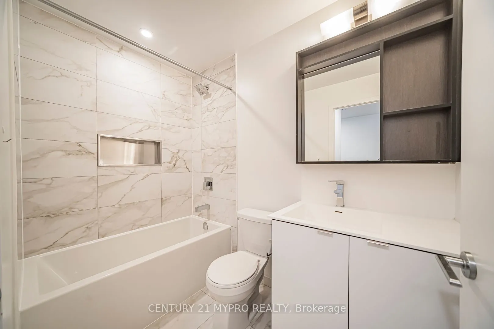 4065 Confederation Parkway, #2801