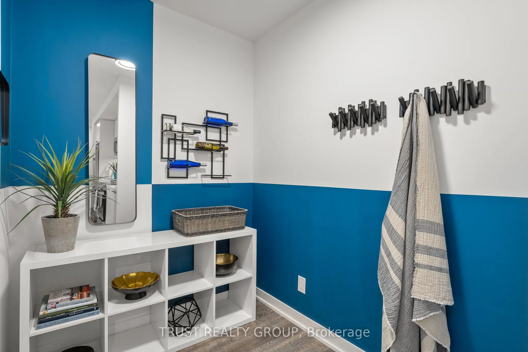 1808 St. Clair Avenue W, #1102