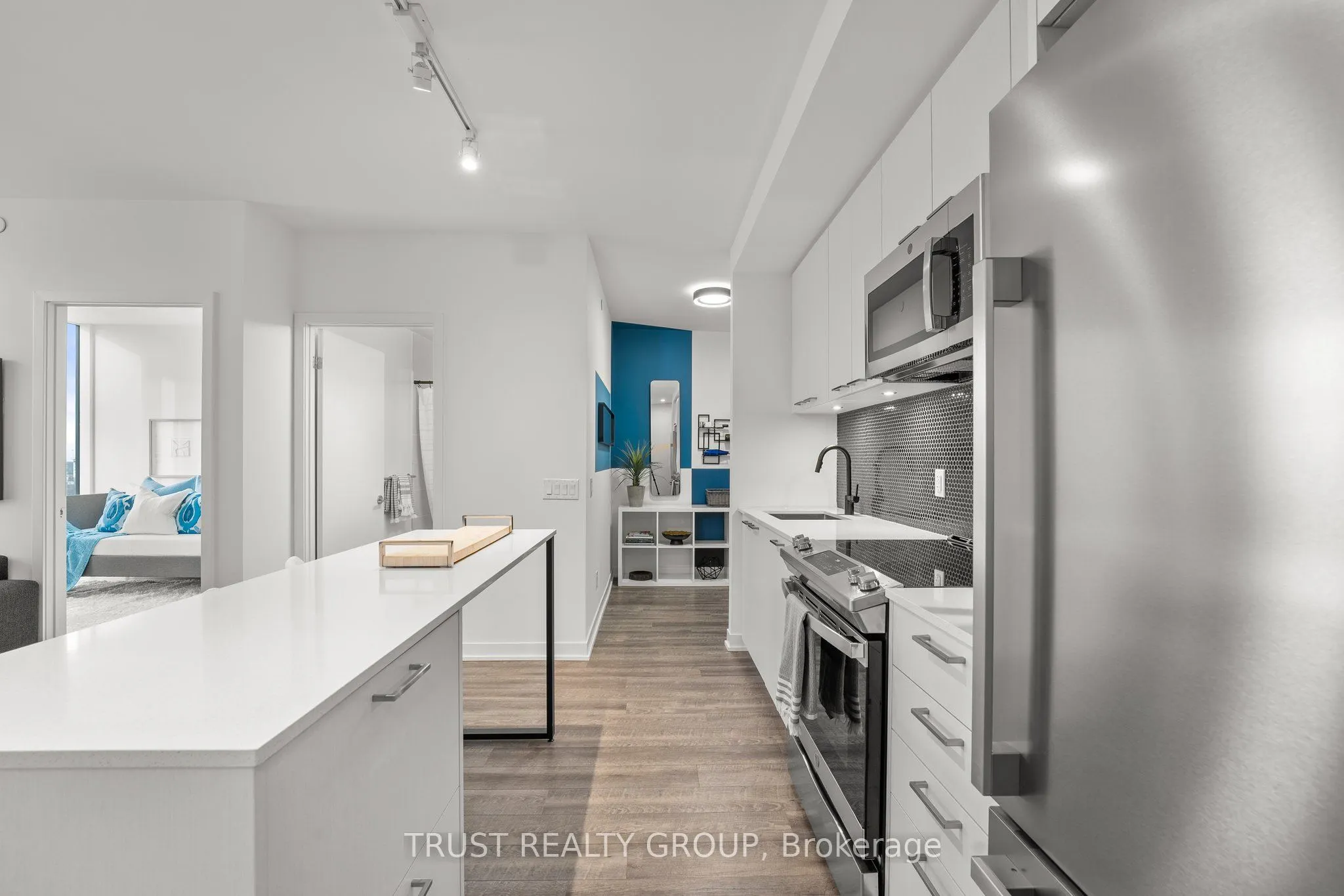 1808 St. Clair Avenue W, #1102