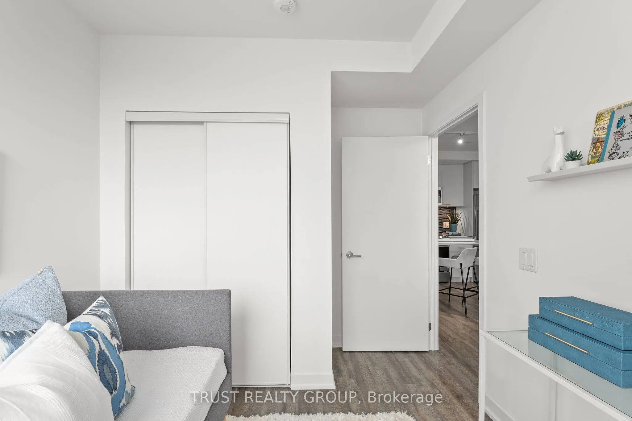 1808 St. Clair Avenue W, #1102