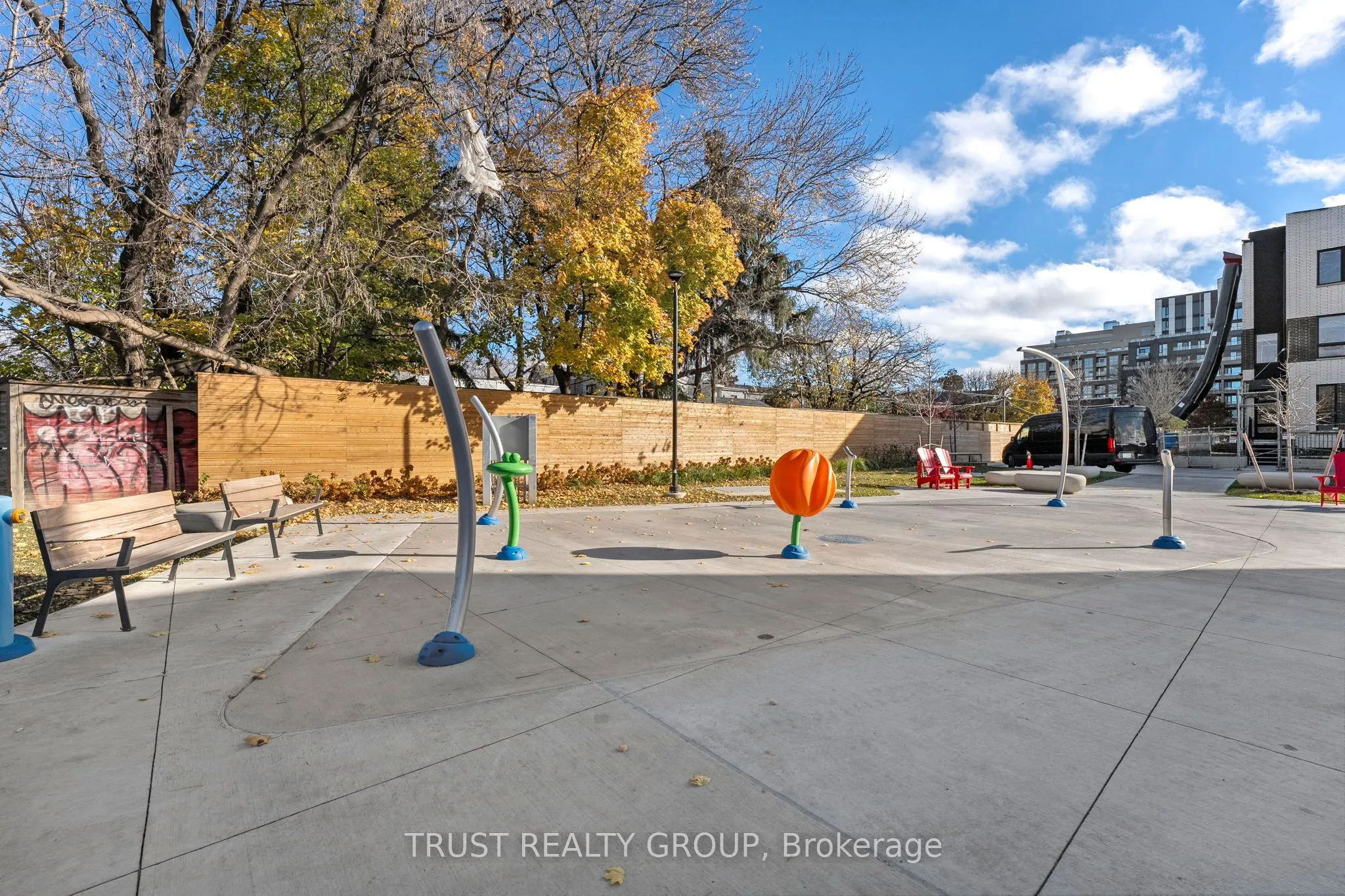 1808 St. Clair Avenue W, #1102