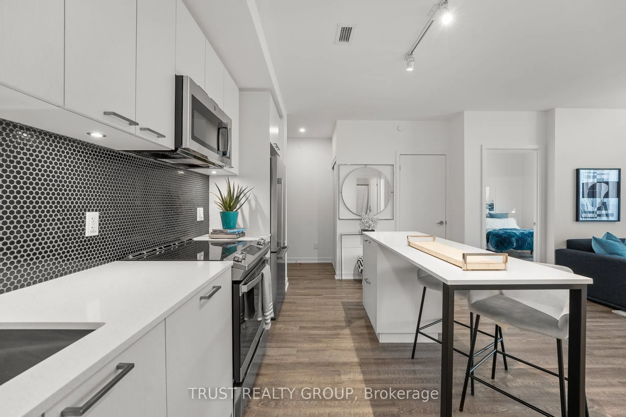 1808 St. Clair Avenue W, #1102