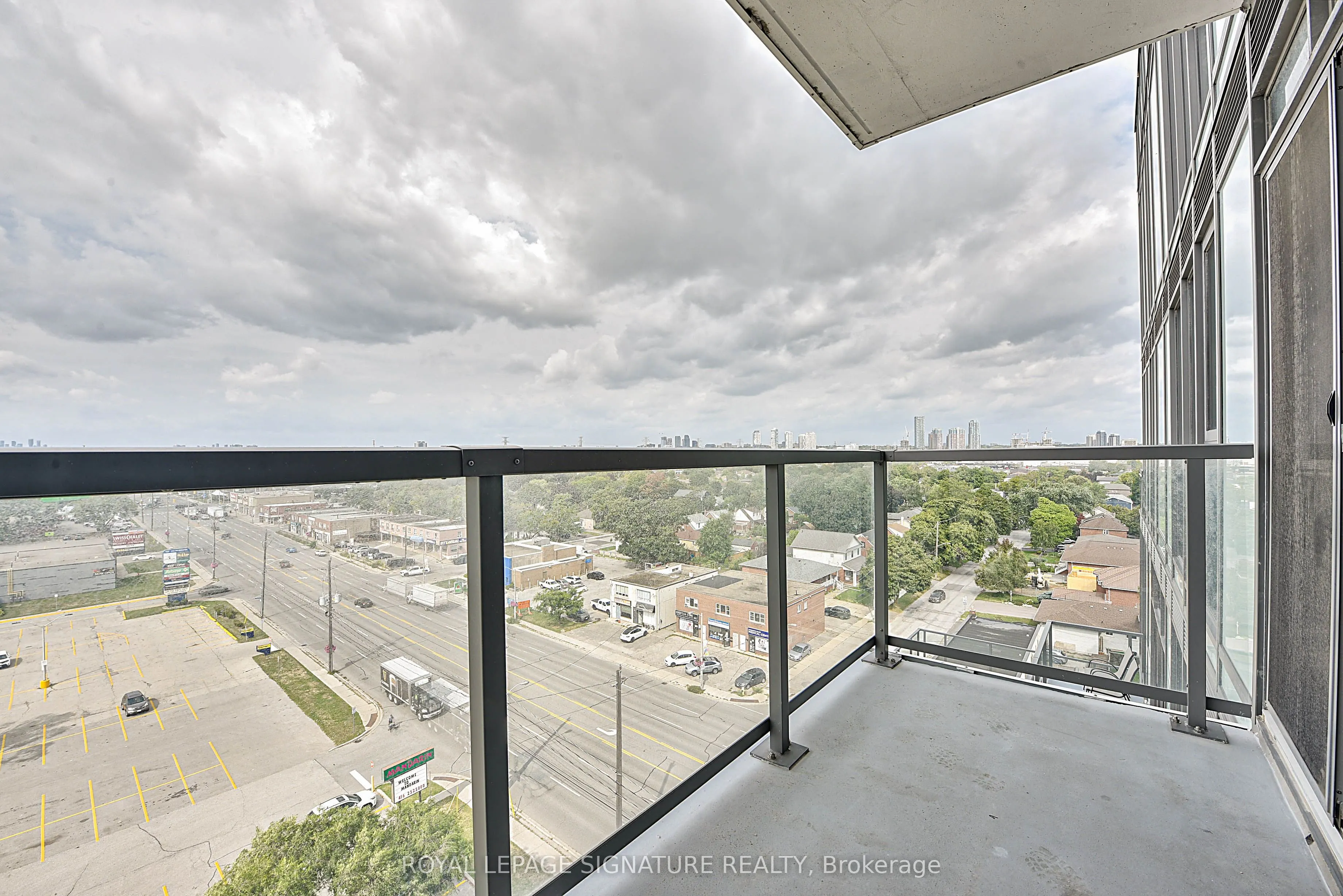 1195 The Queensway, #901