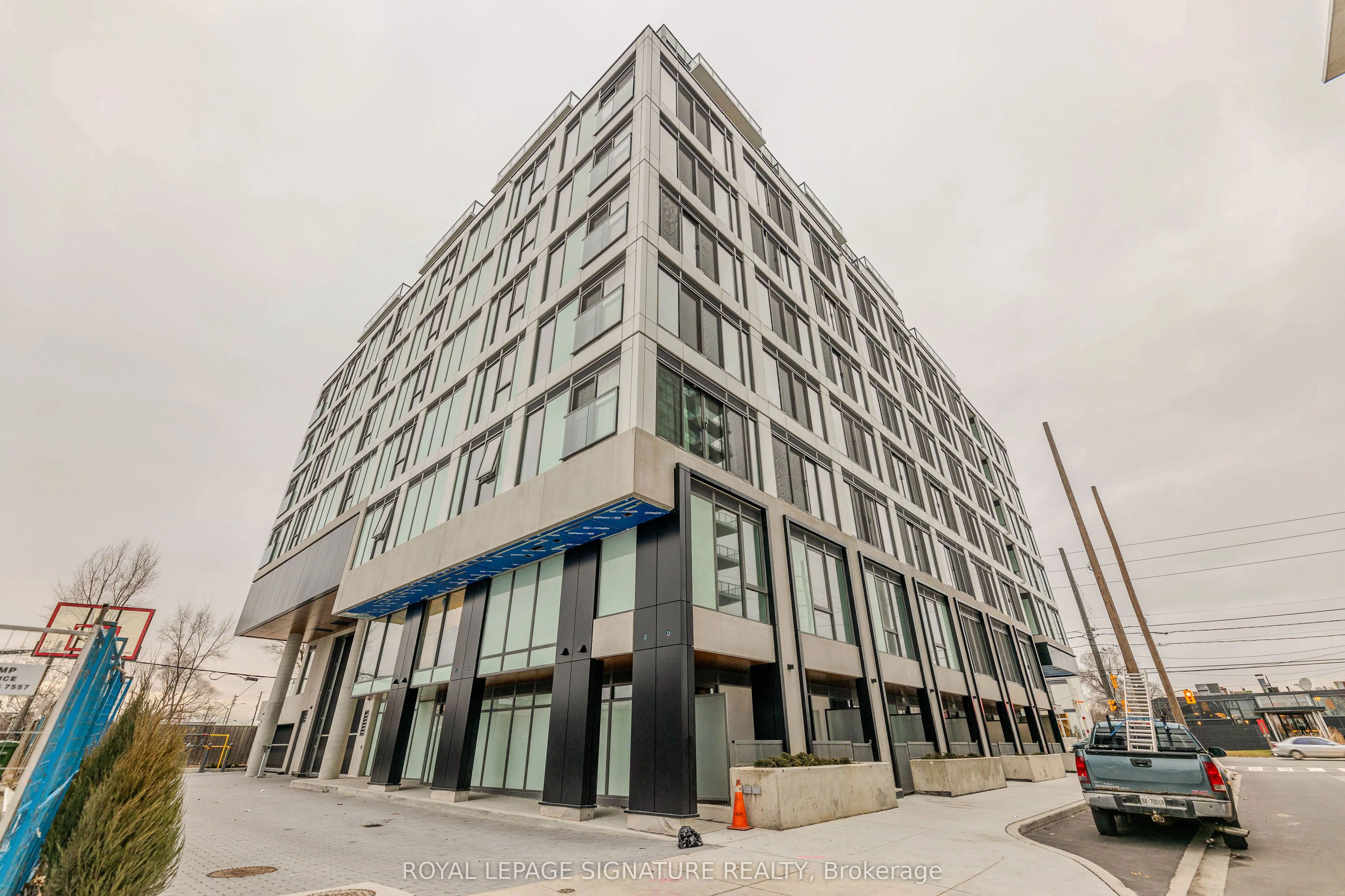 1195 The Queensway, #901
