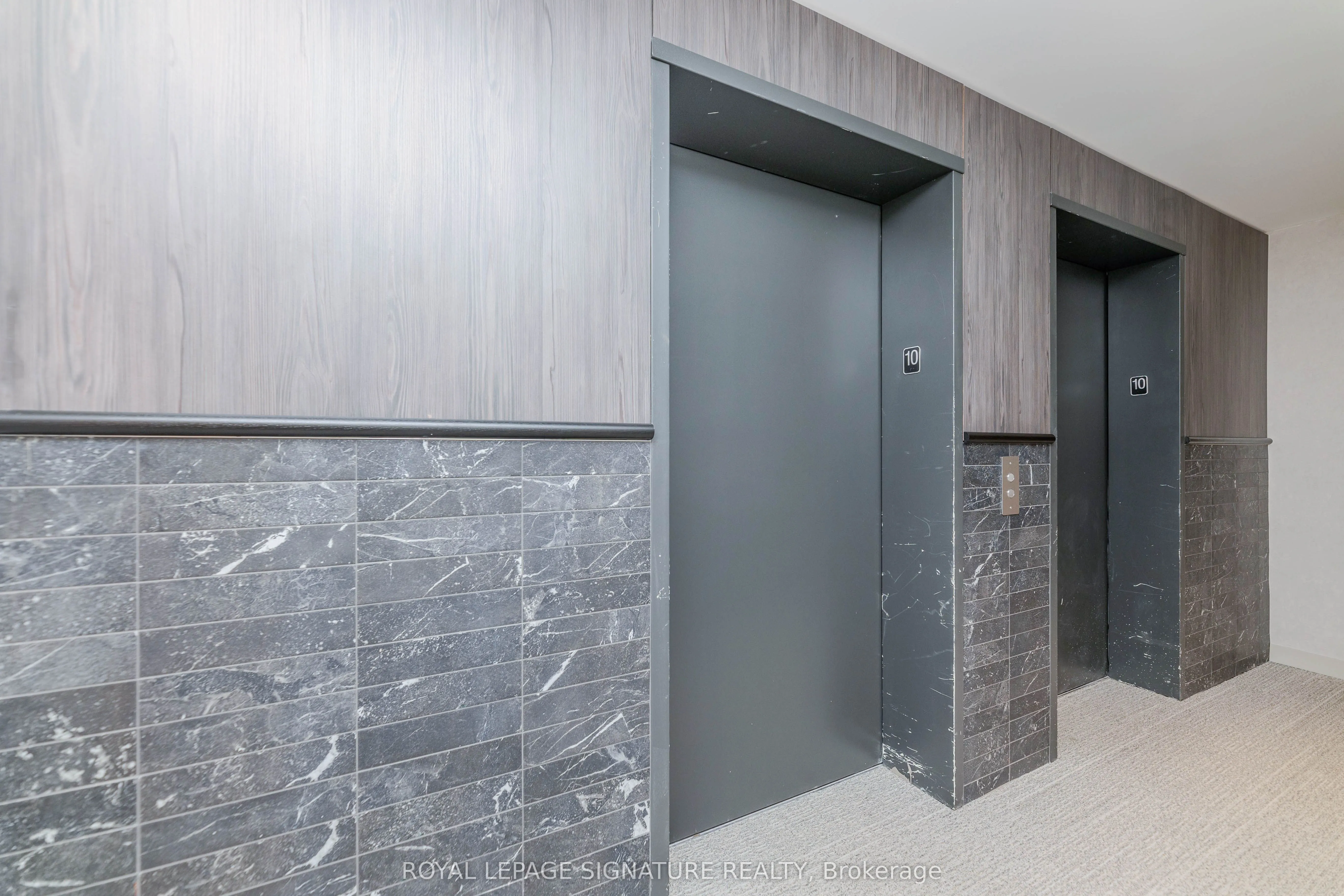 1195 The Queensway, #901