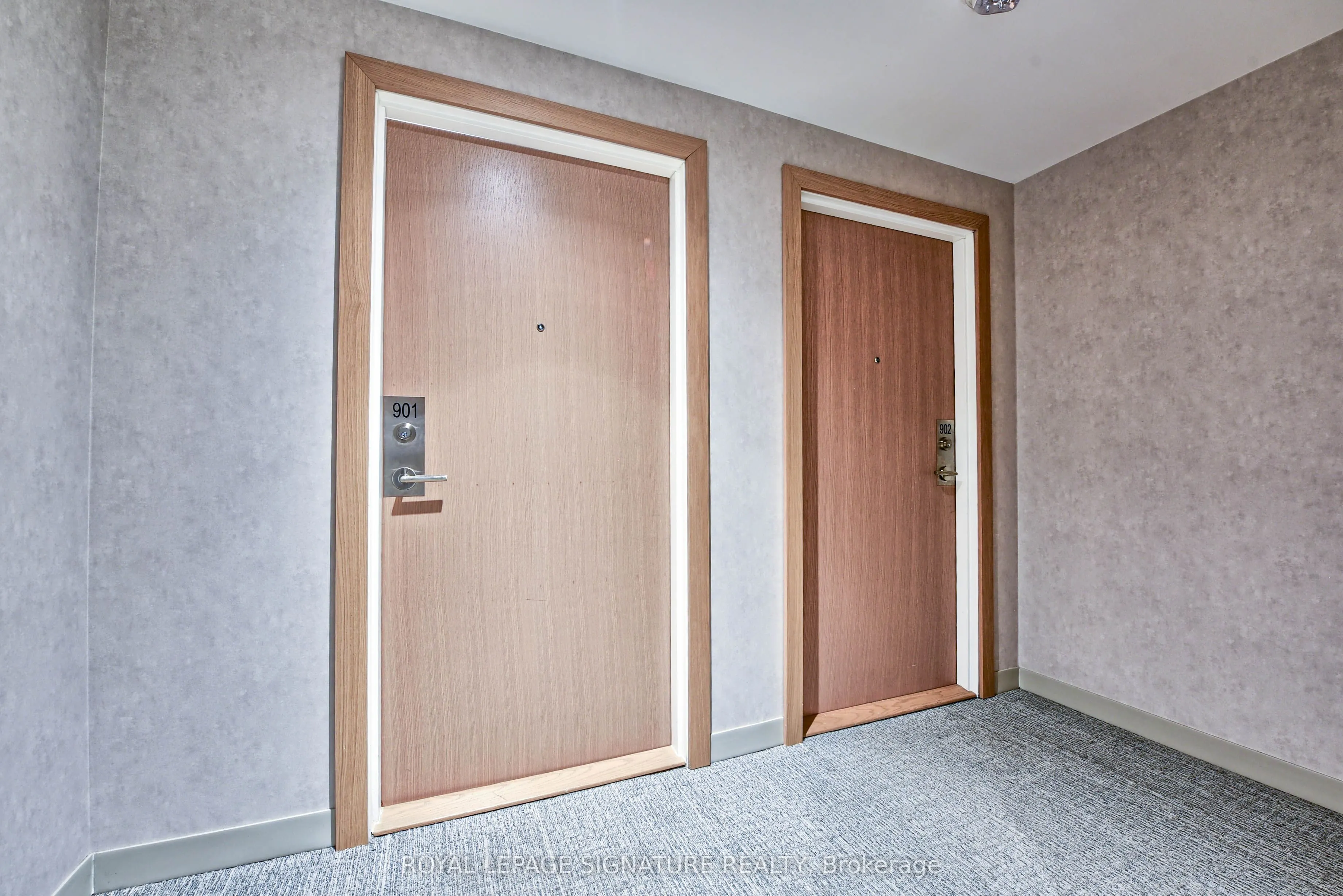1195 The Queensway, #901