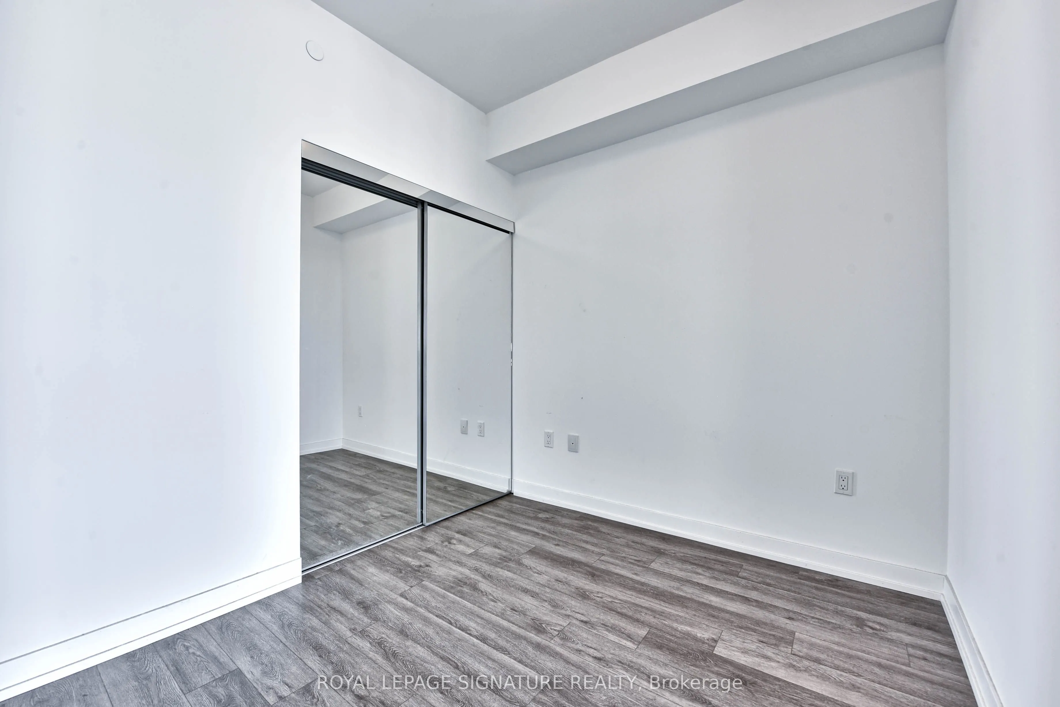 1195 The Queensway, #901
