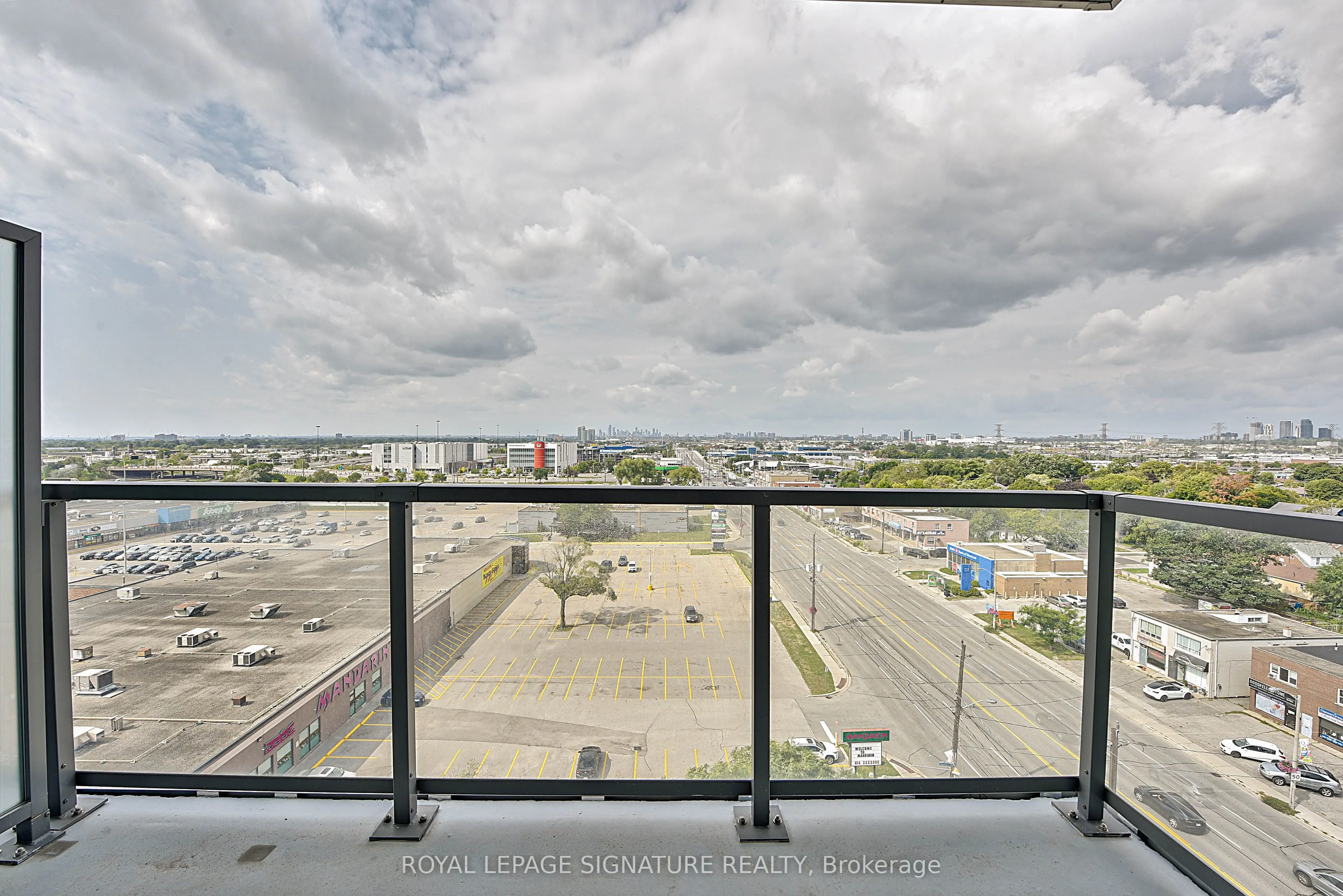 1195 The Queensway, #901