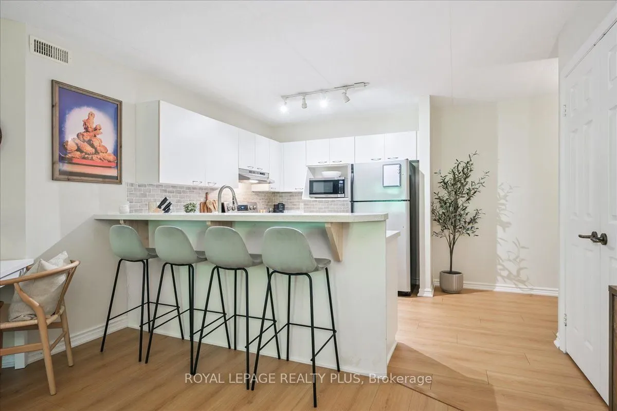 2030 Cleaver Avenue, #201